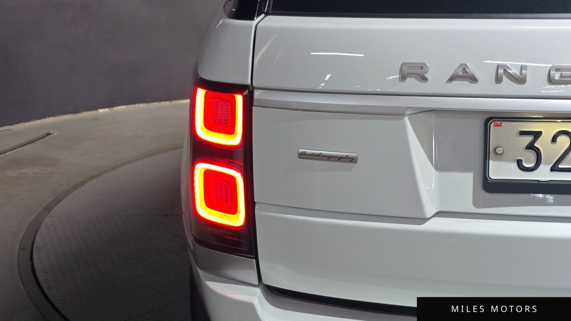 Land Rover Range Rover 2018 — миниатюра 9