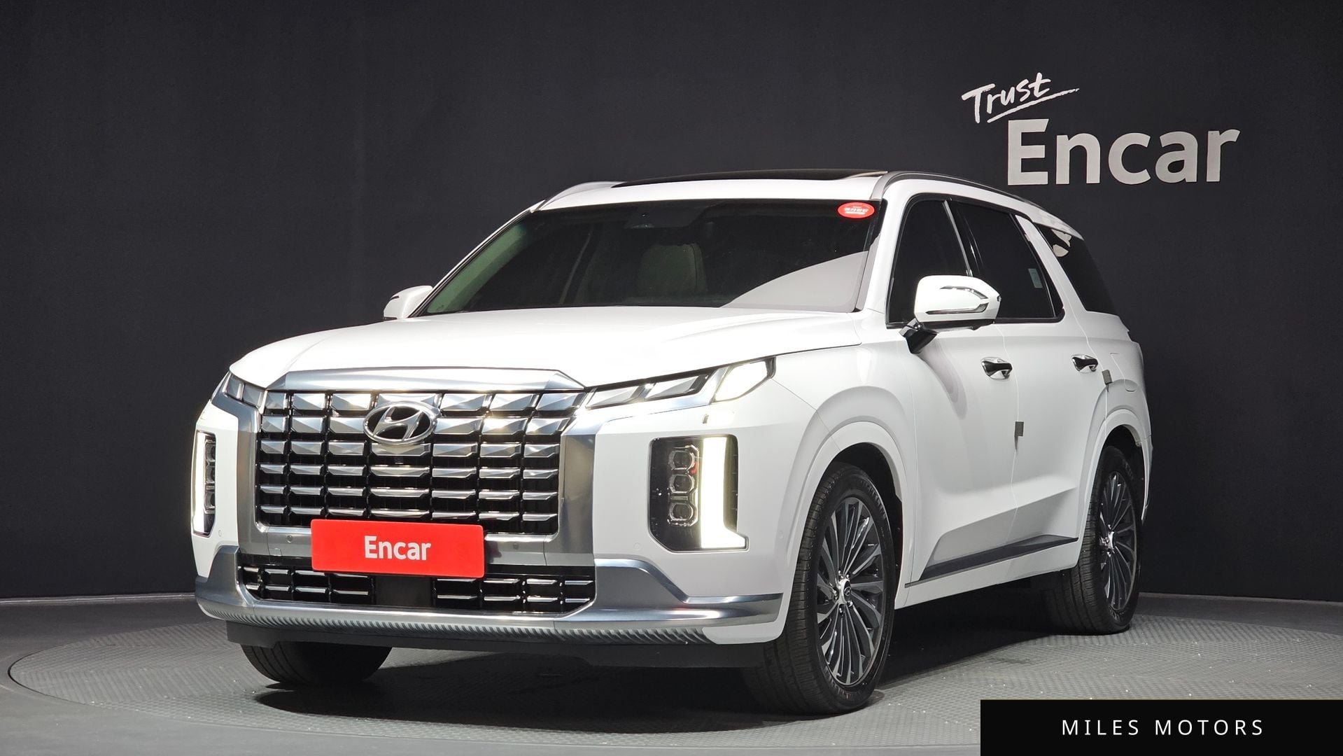 Hyundai Palisade 2023 — фото 1 из 12
