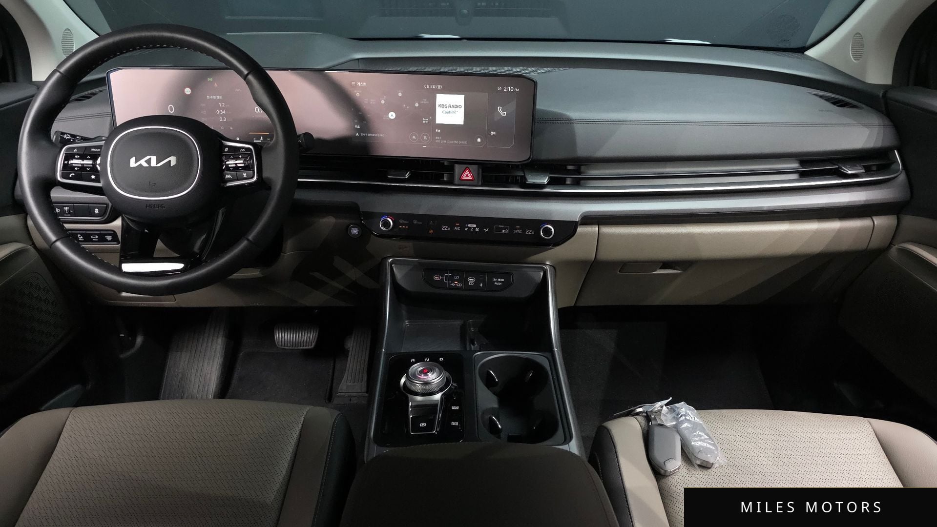 Kia Canival 2025 — миниатюра 9