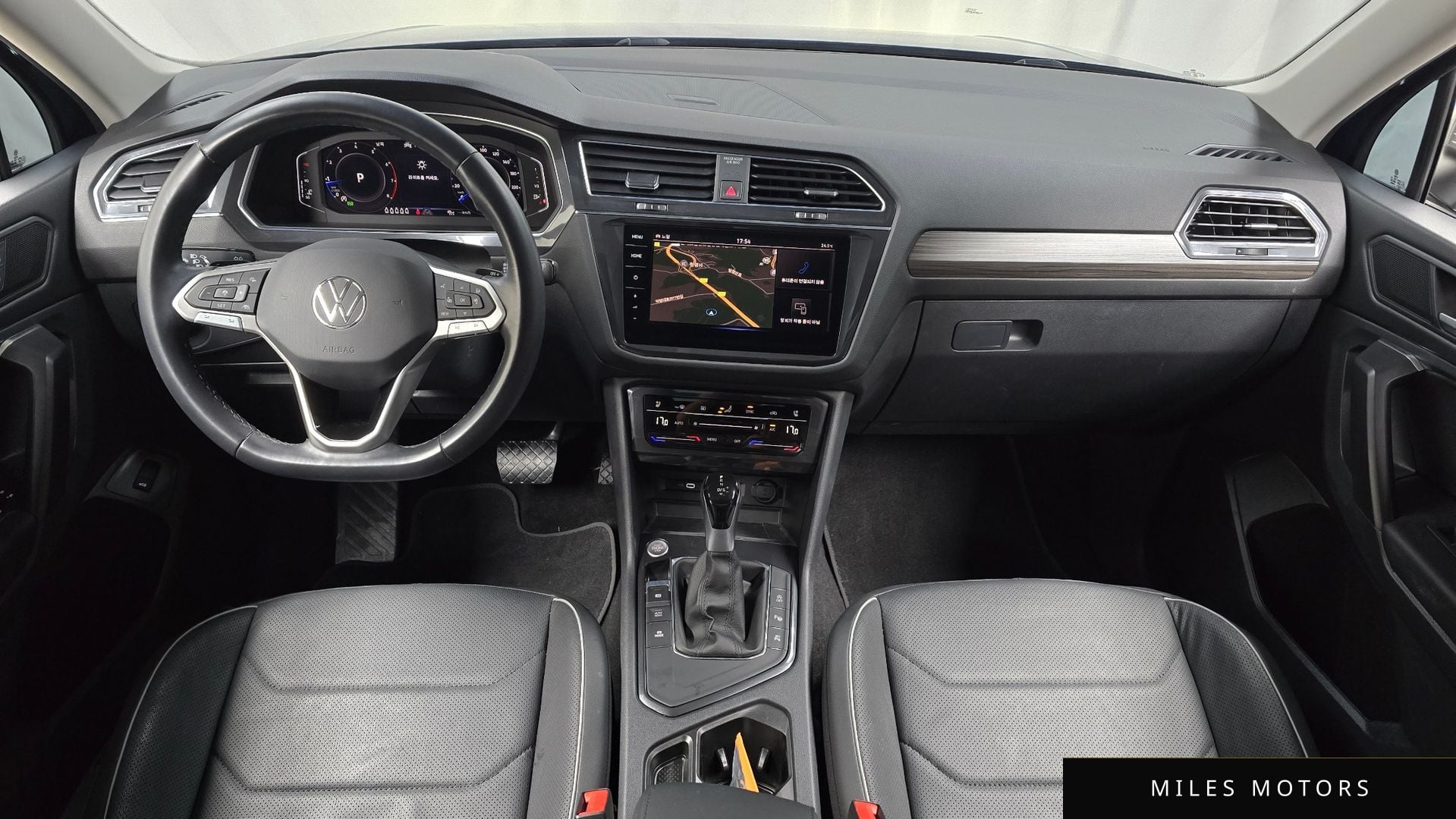 Volkswagen Tiguan 2023 — миниатюра 10