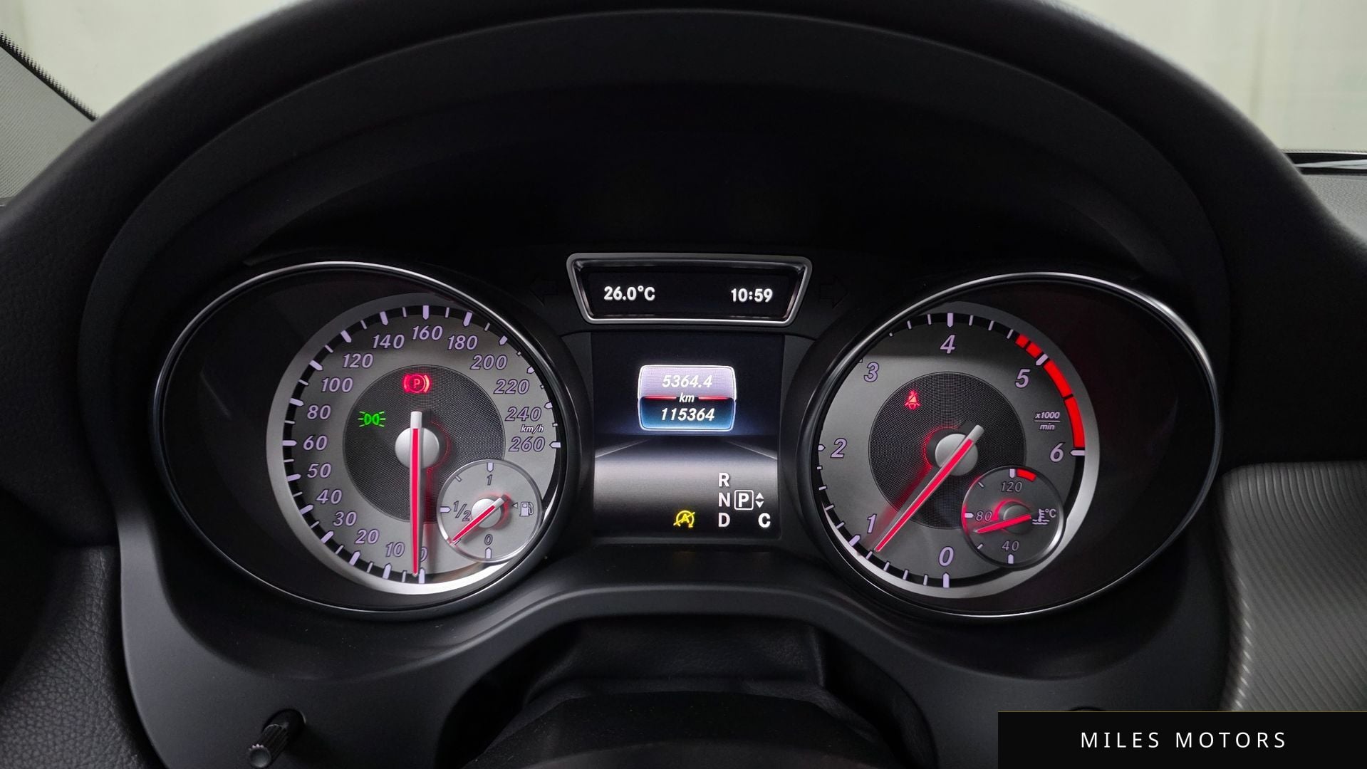 Mercedes-Benz GLA-Class X156 2016 — миниатюра 8