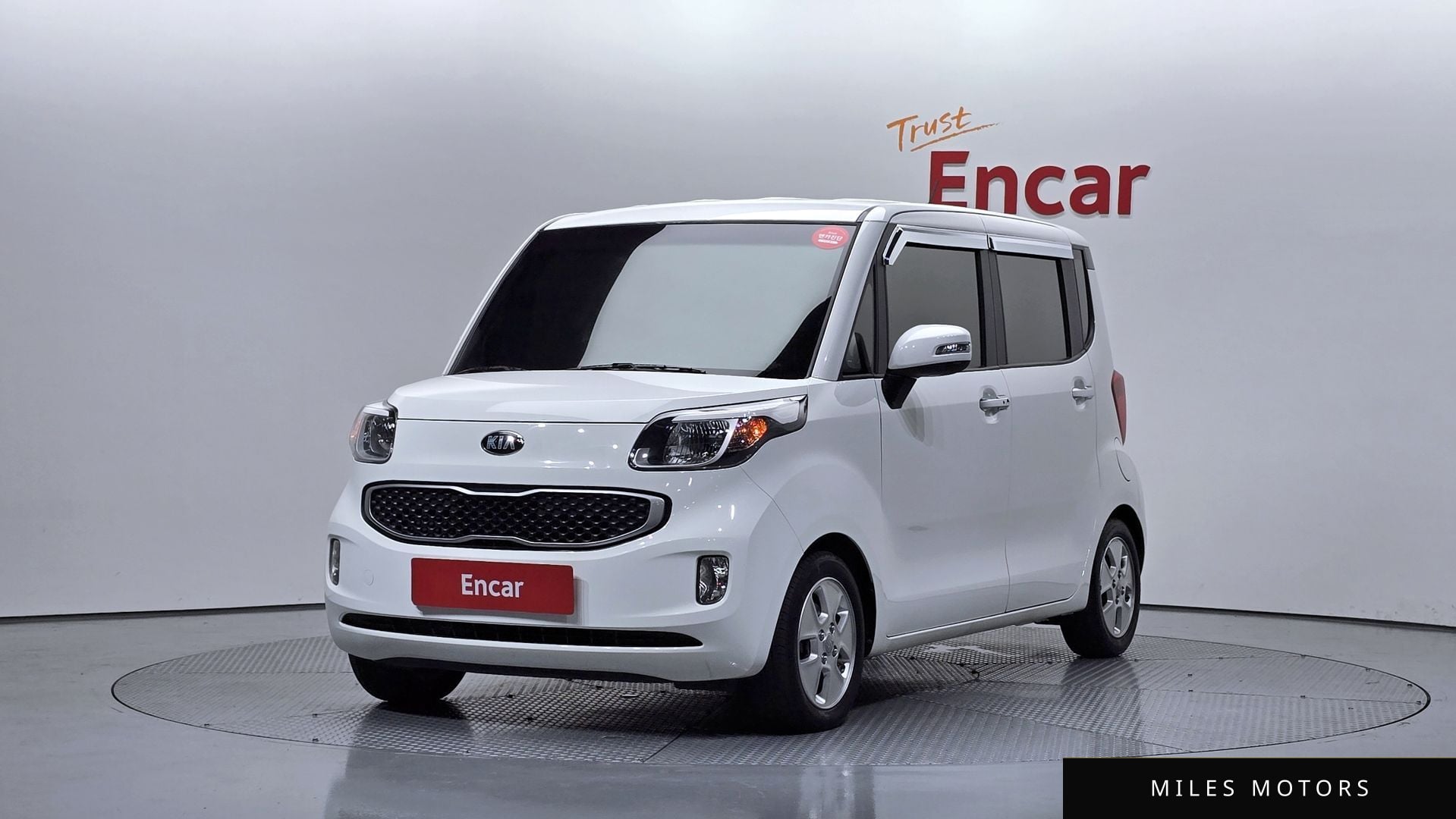 Kia Ray 2017 — фото 1 из 12