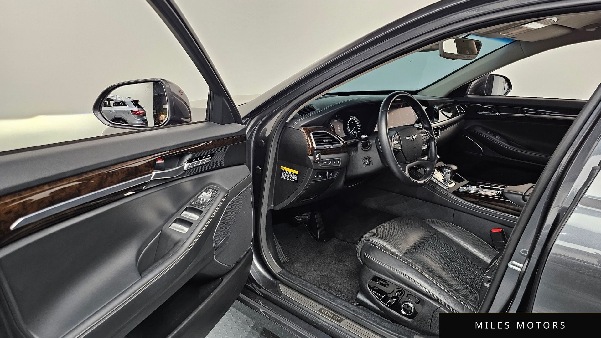 Genesis G90 2019 — миниатюра 10