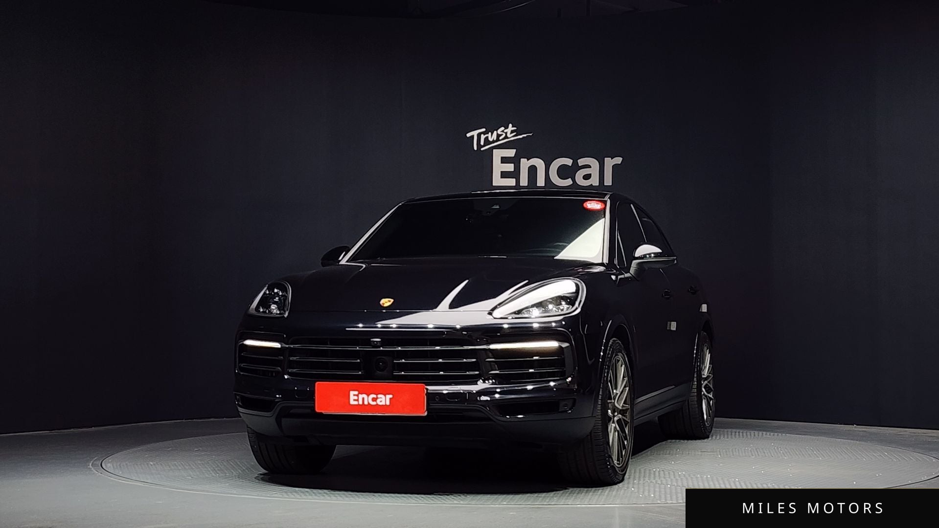 Porsche Cayenne 2020 — миниатюра 3