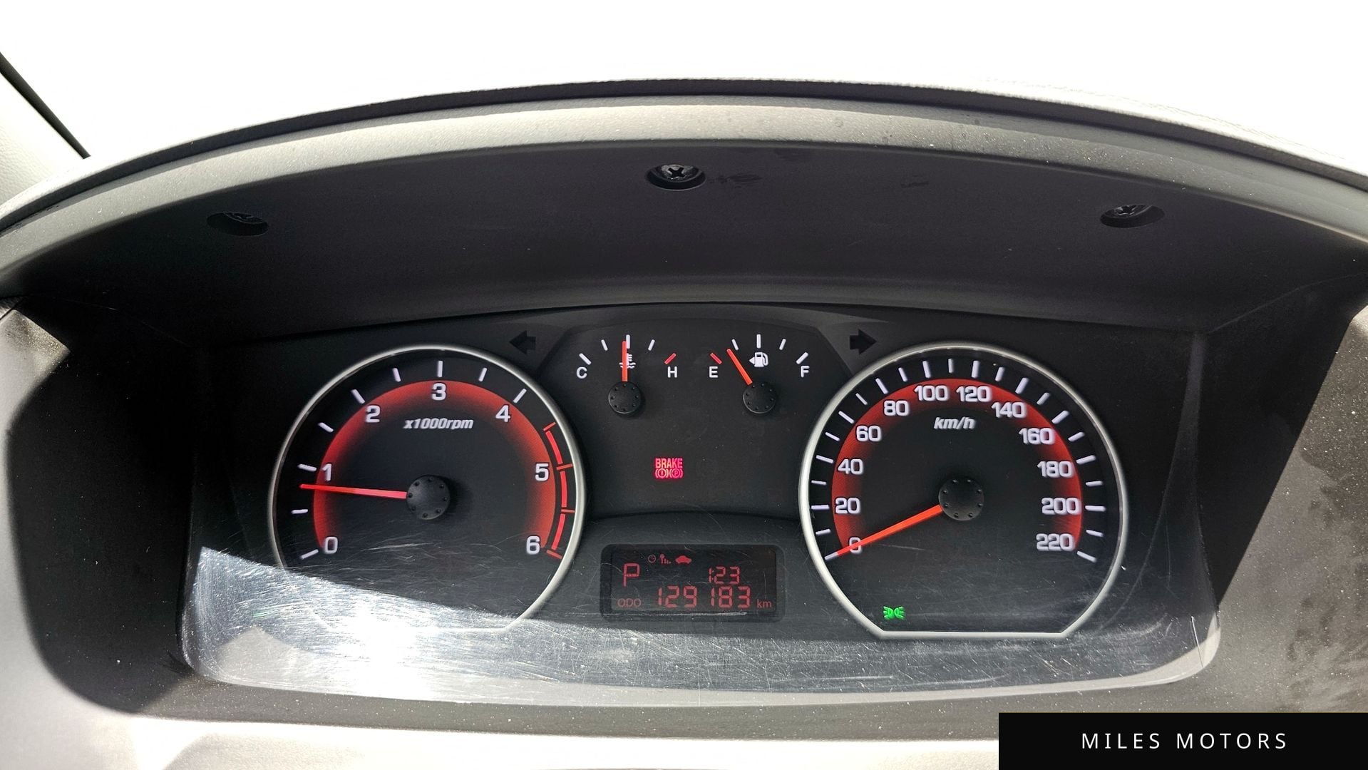 KG Mobility KORANDO 2016 — миниатюра 8