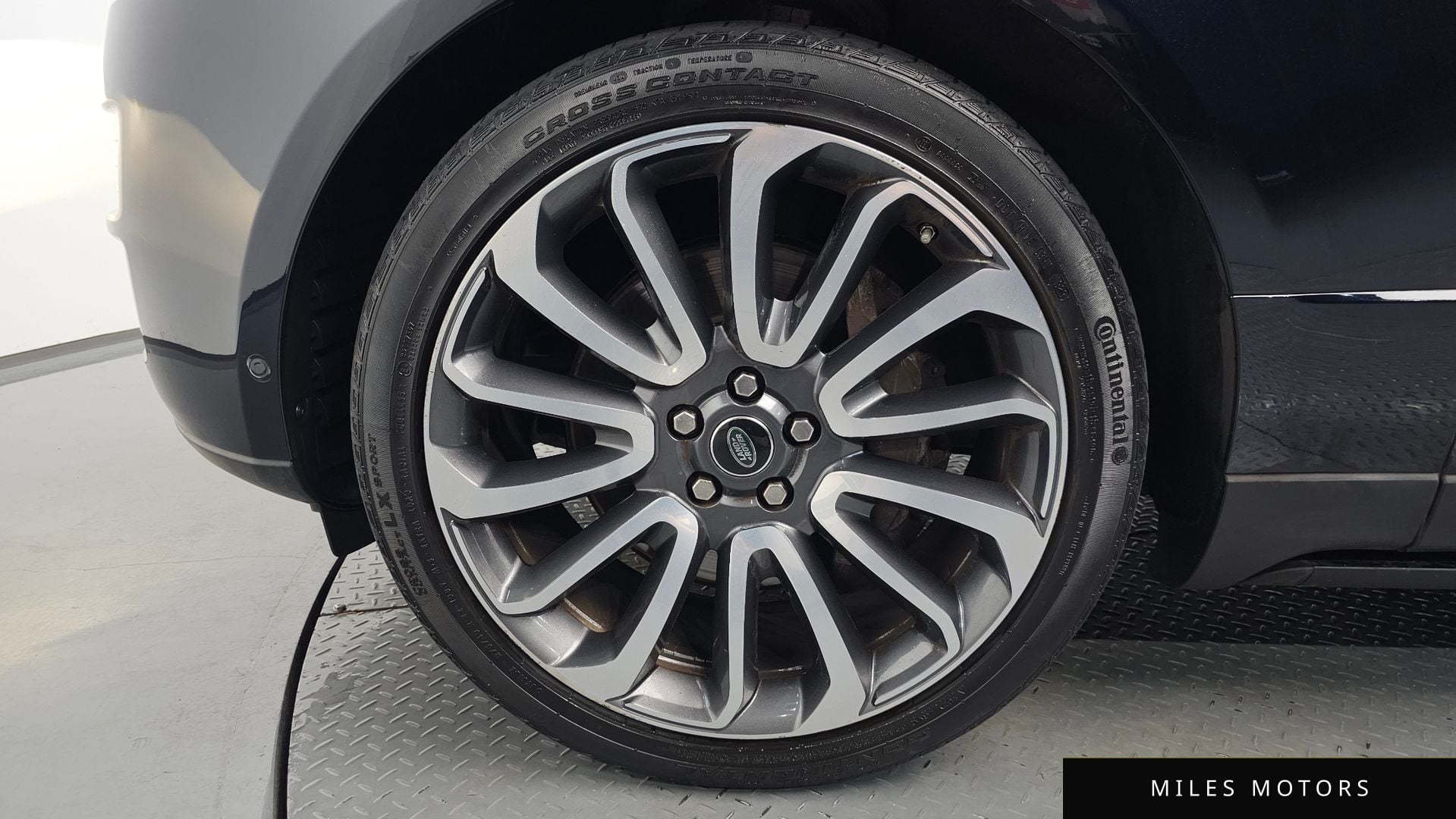 Land Rover Range Rover 2017 — миниатюра 4