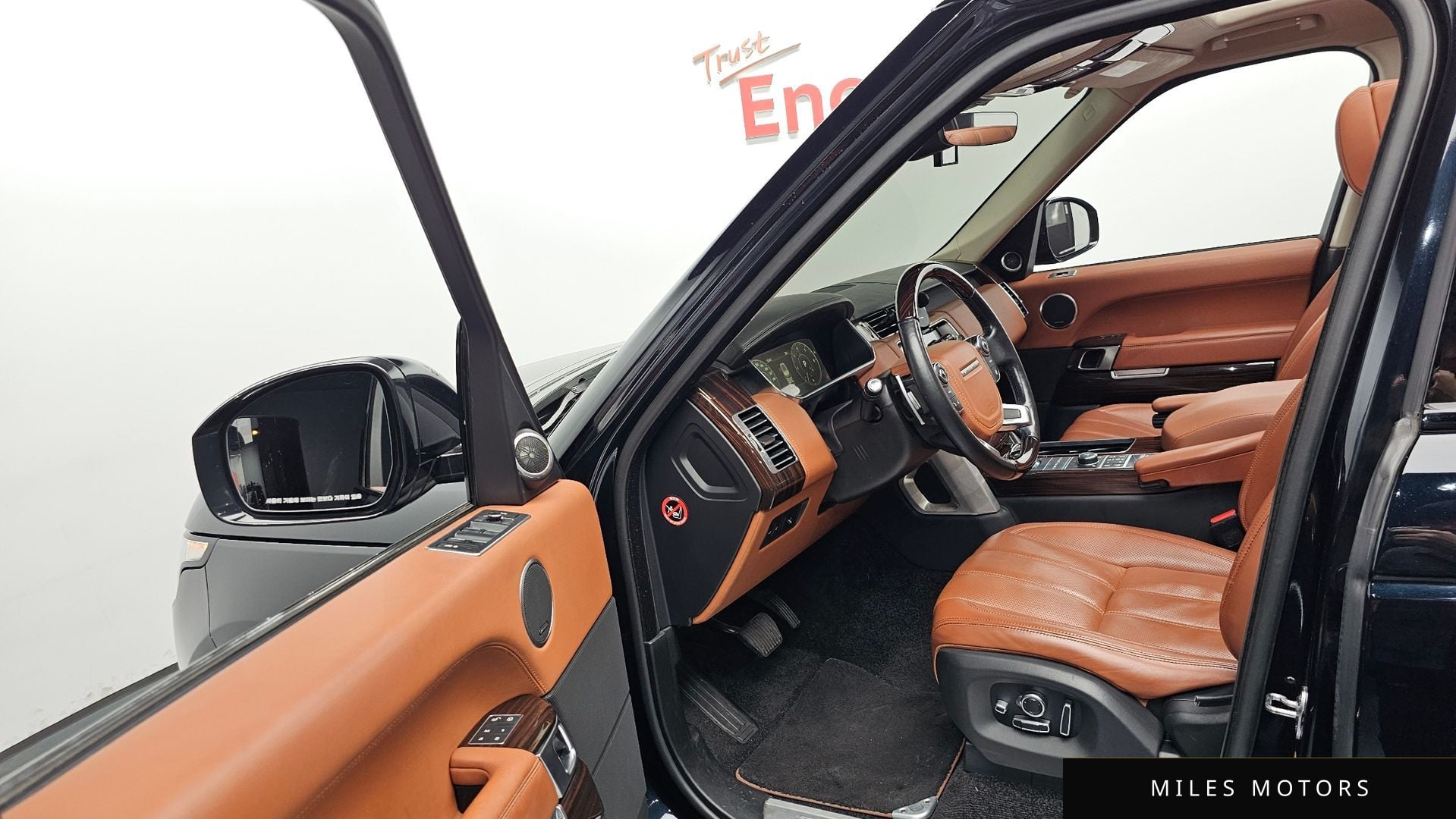 Land Rover Range Rover 2017 — миниатюра 12