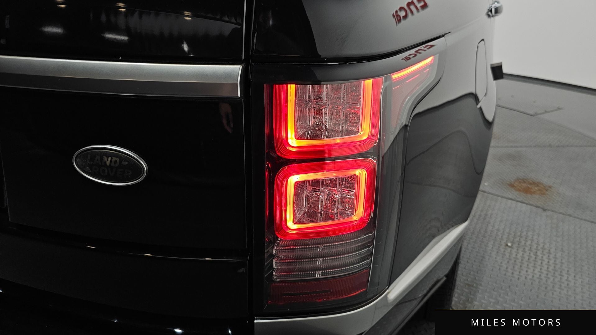 Land Rover Range Rover 2017 — миниатюра 8