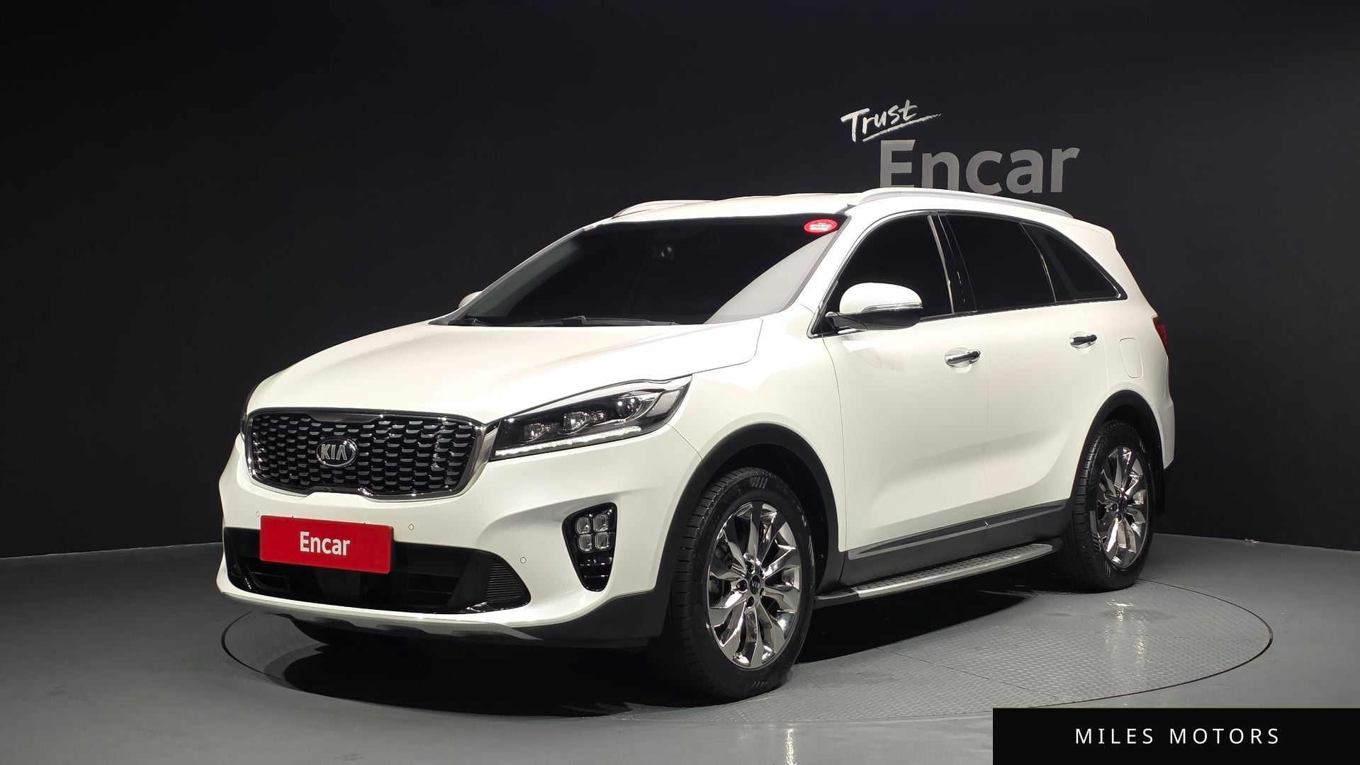 Kia Sorento 2019 — фото 1 из 12
