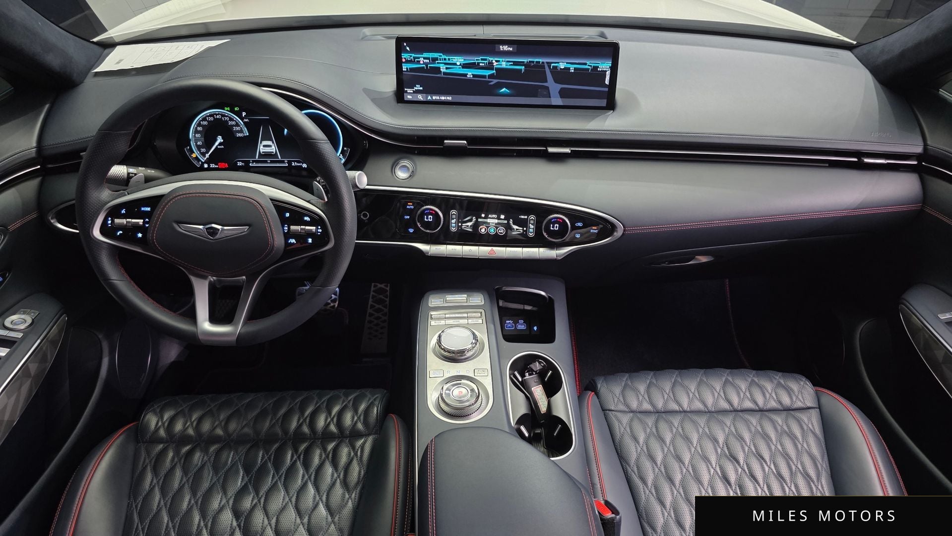 Genesis GV70 2022 — миниатюра 10