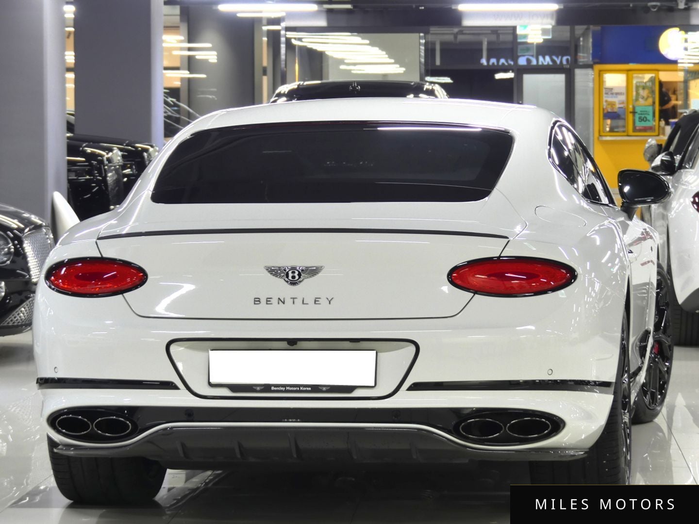 Bentley Continental GT 2023 — миниатюра 3