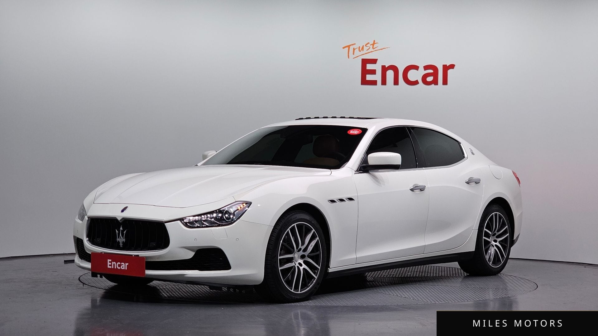 Maserati Ghibli 2016 — фото 1 из 12
