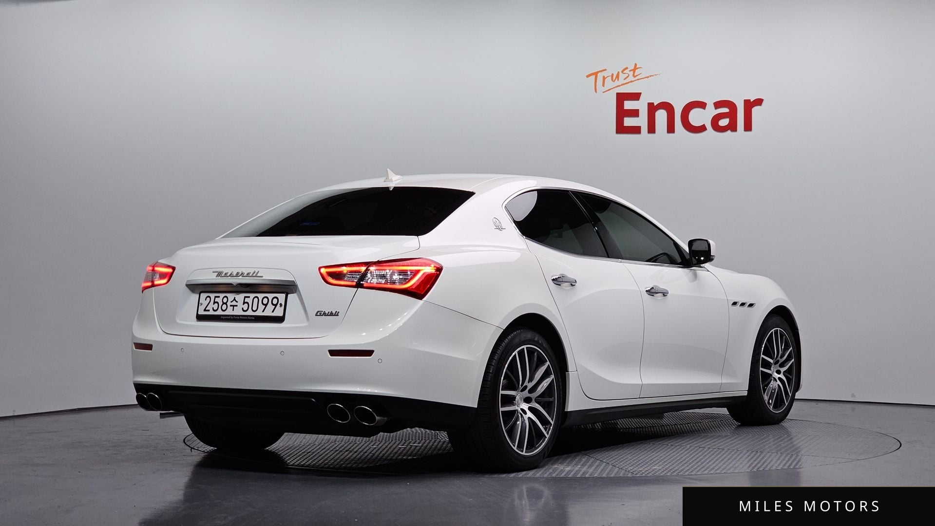 Maserati Ghibli 2016 — миниатюра 2