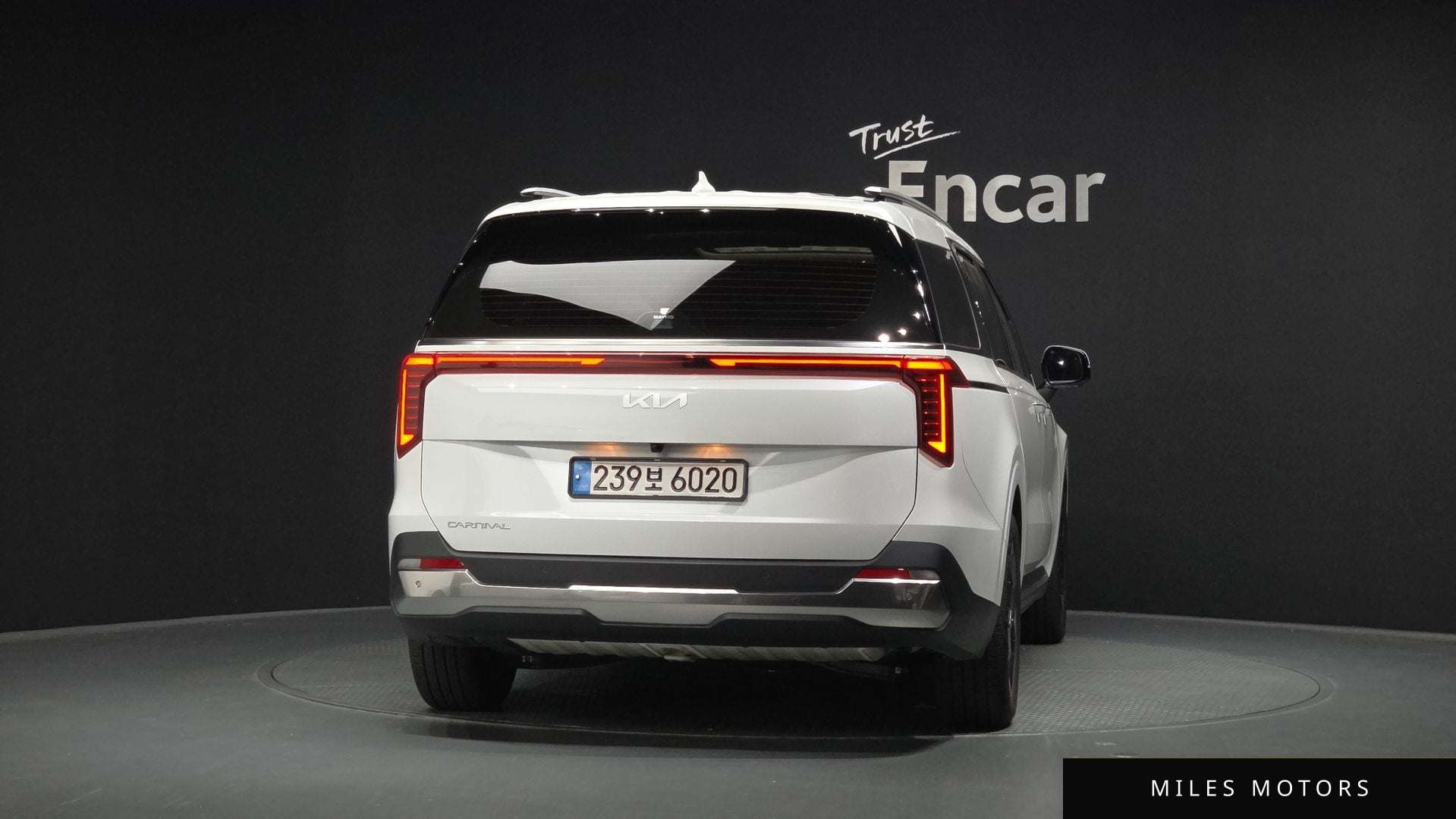Kia Canival 2024 — миниатюра 3