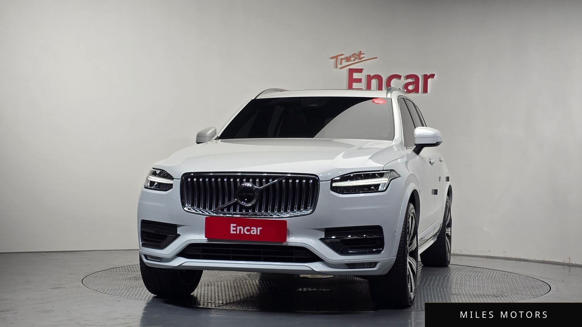 Volvo XC90 2023 — миниатюра 3