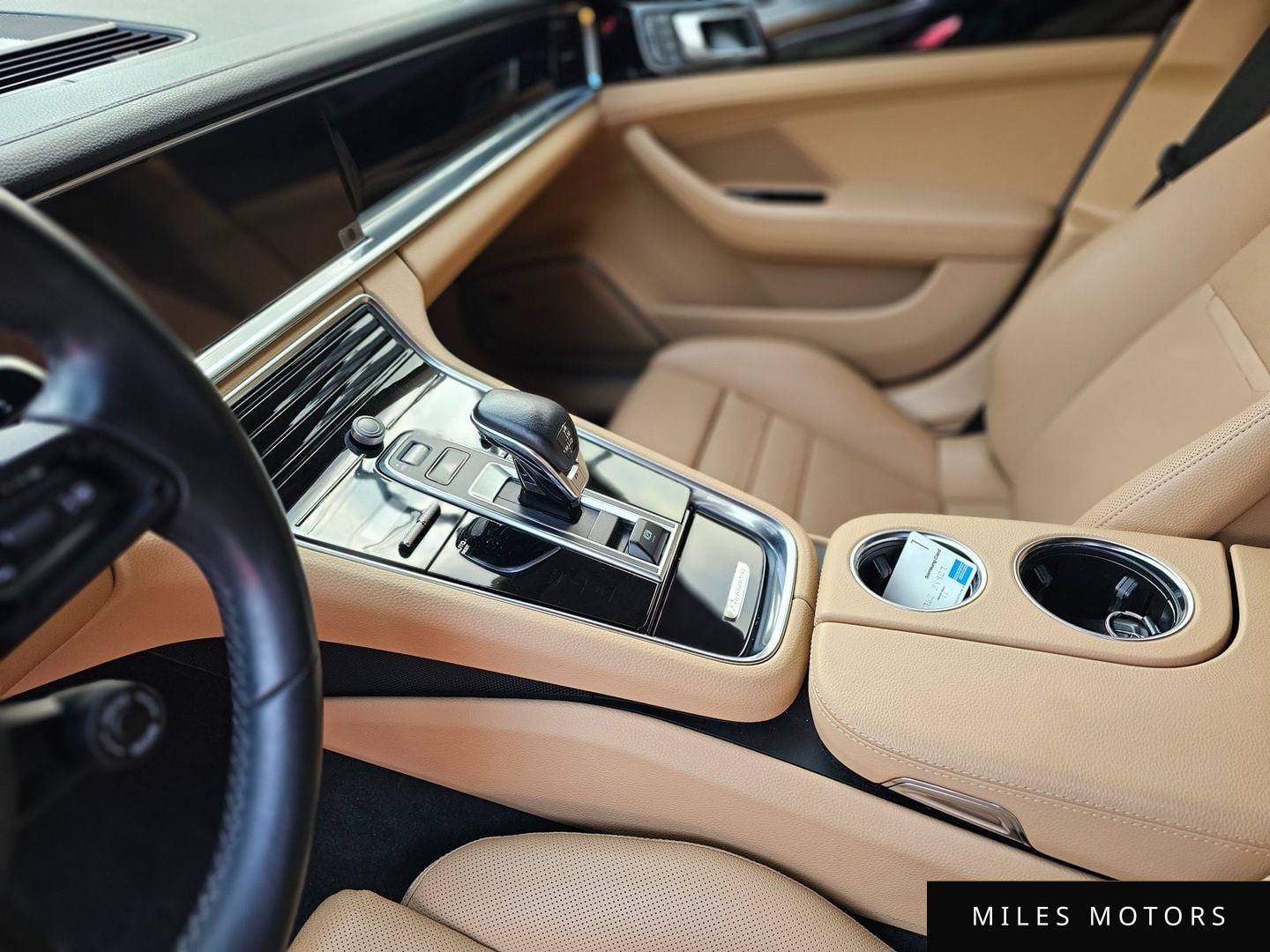Porsche Panamera 2022 — миниатюра 9