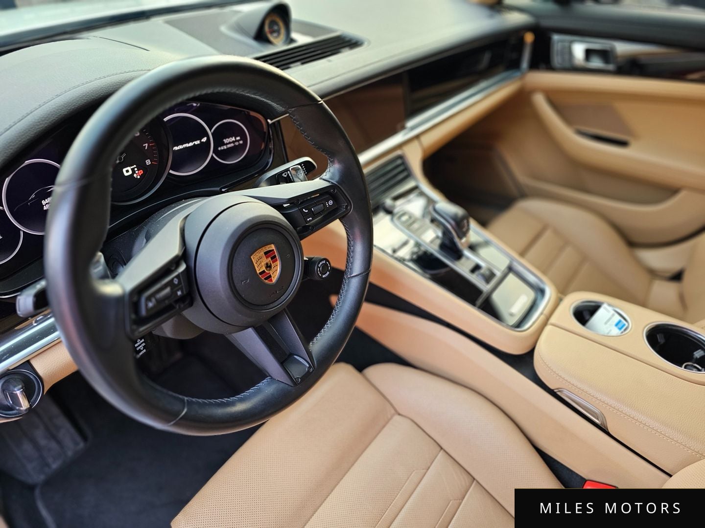 Porsche Panamera 2022 — миниатюра 11
