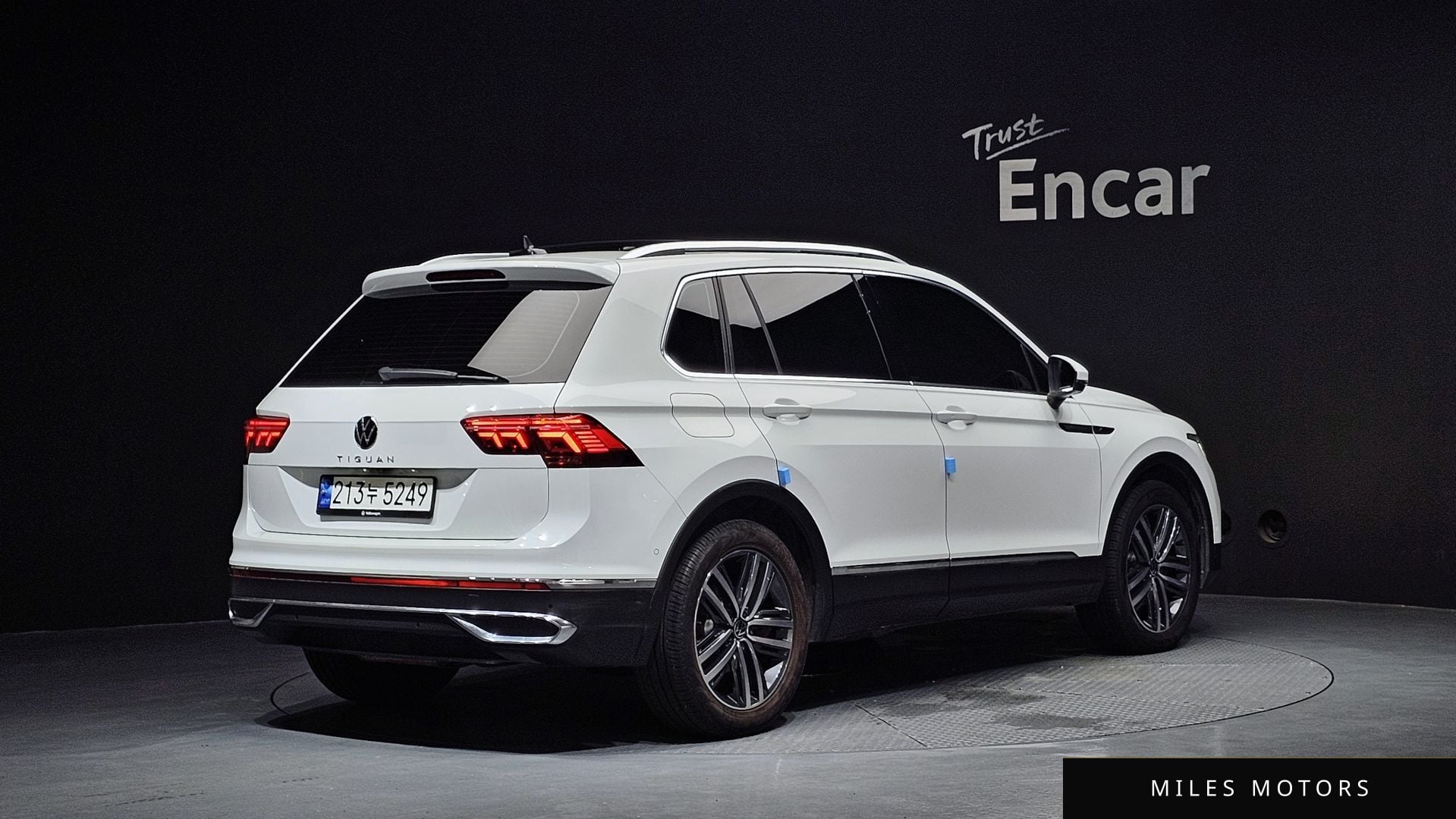 Volkswagen Tiguan 2023 — миниатюра 2