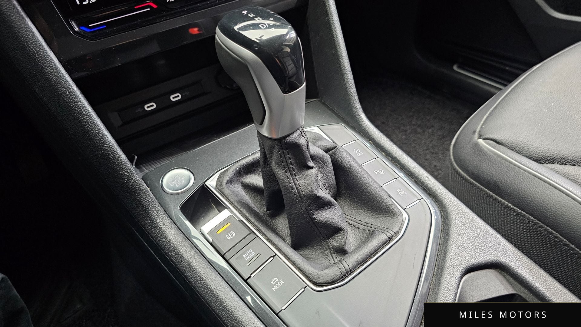 Volkswagen Tiguan 2023 — миниатюра 12