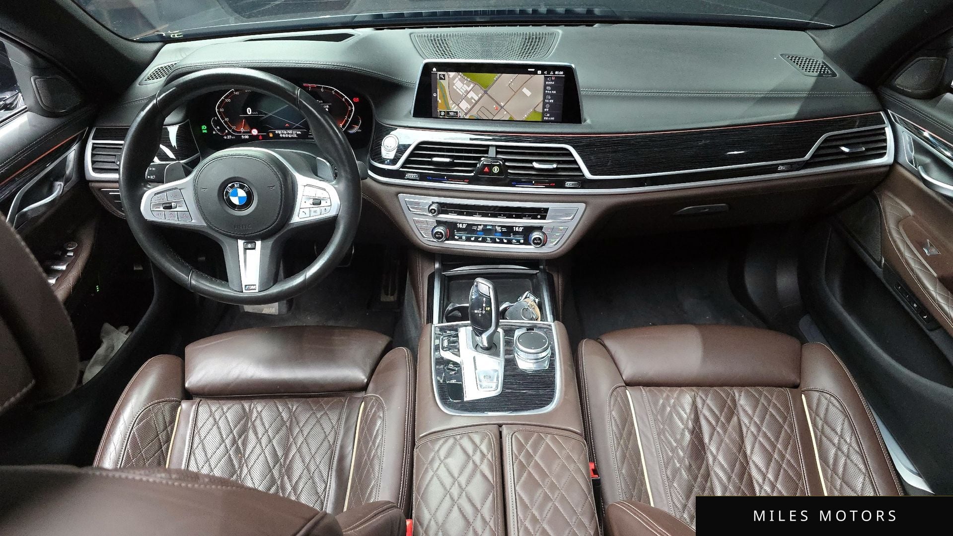 BMW 7 Series (G11) 2020 — миниатюра 10