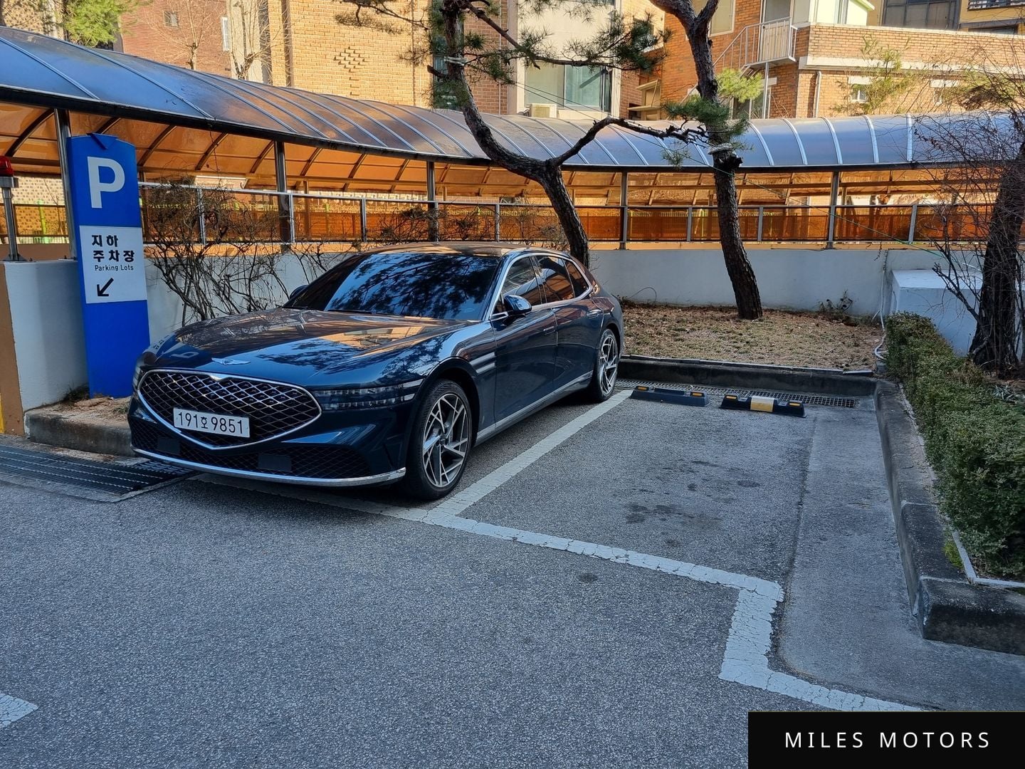 Genesis G90 (RS4) 2023 — миниатюра 5