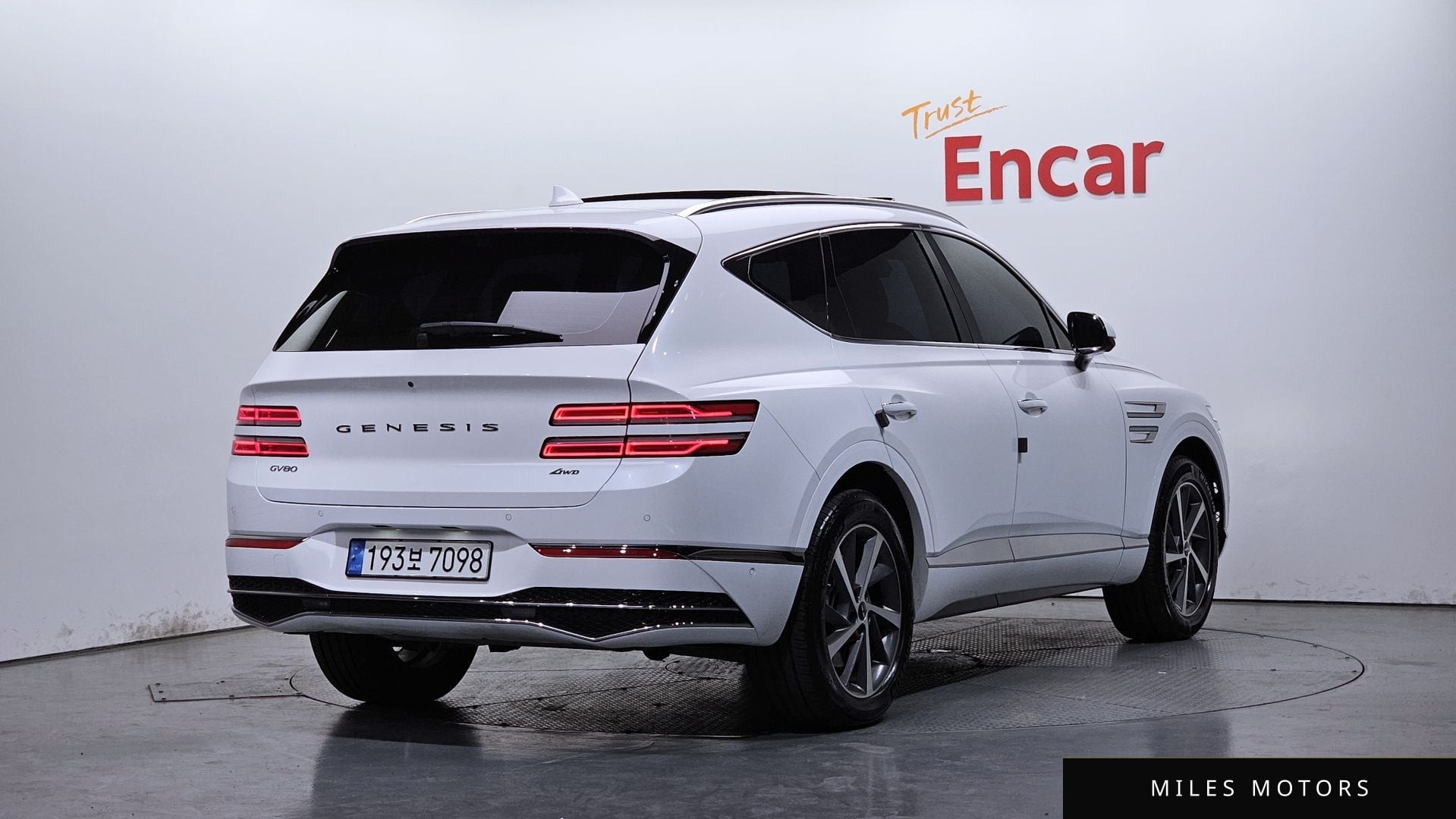 Genesis GV80 2024 — фото 1 из 12