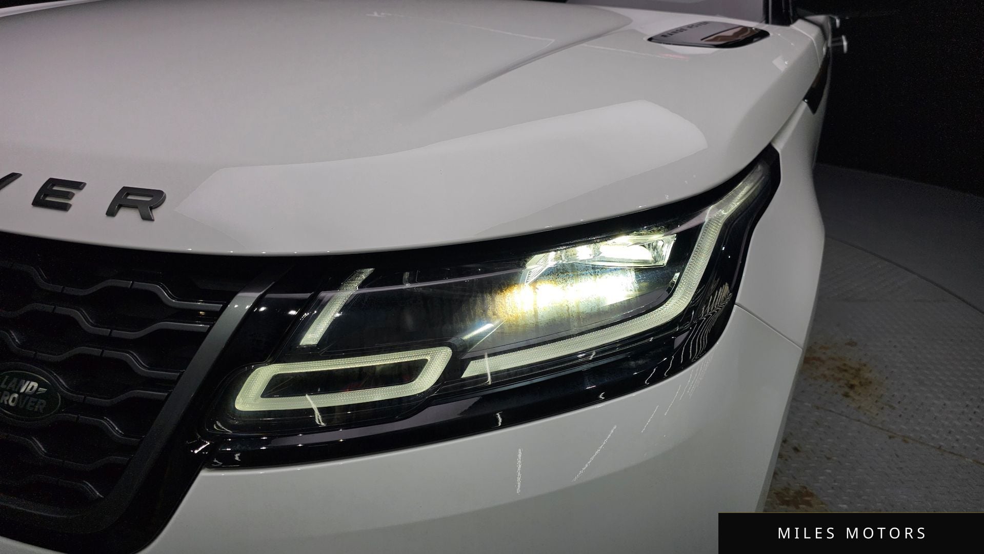 Land Rover Range Rover Velar 2023 — миниатюра 8