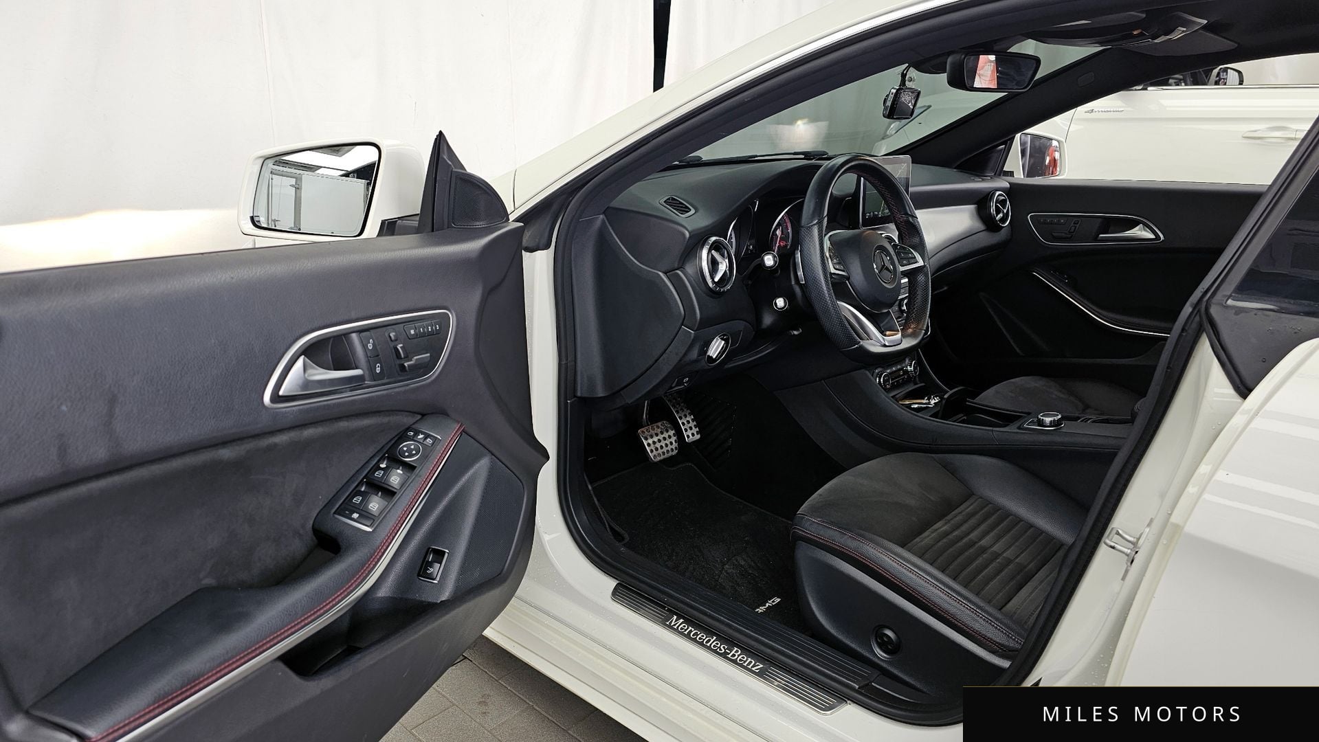 Mercedes-Benz CLA-Class C117 2015 — миниатюра 10