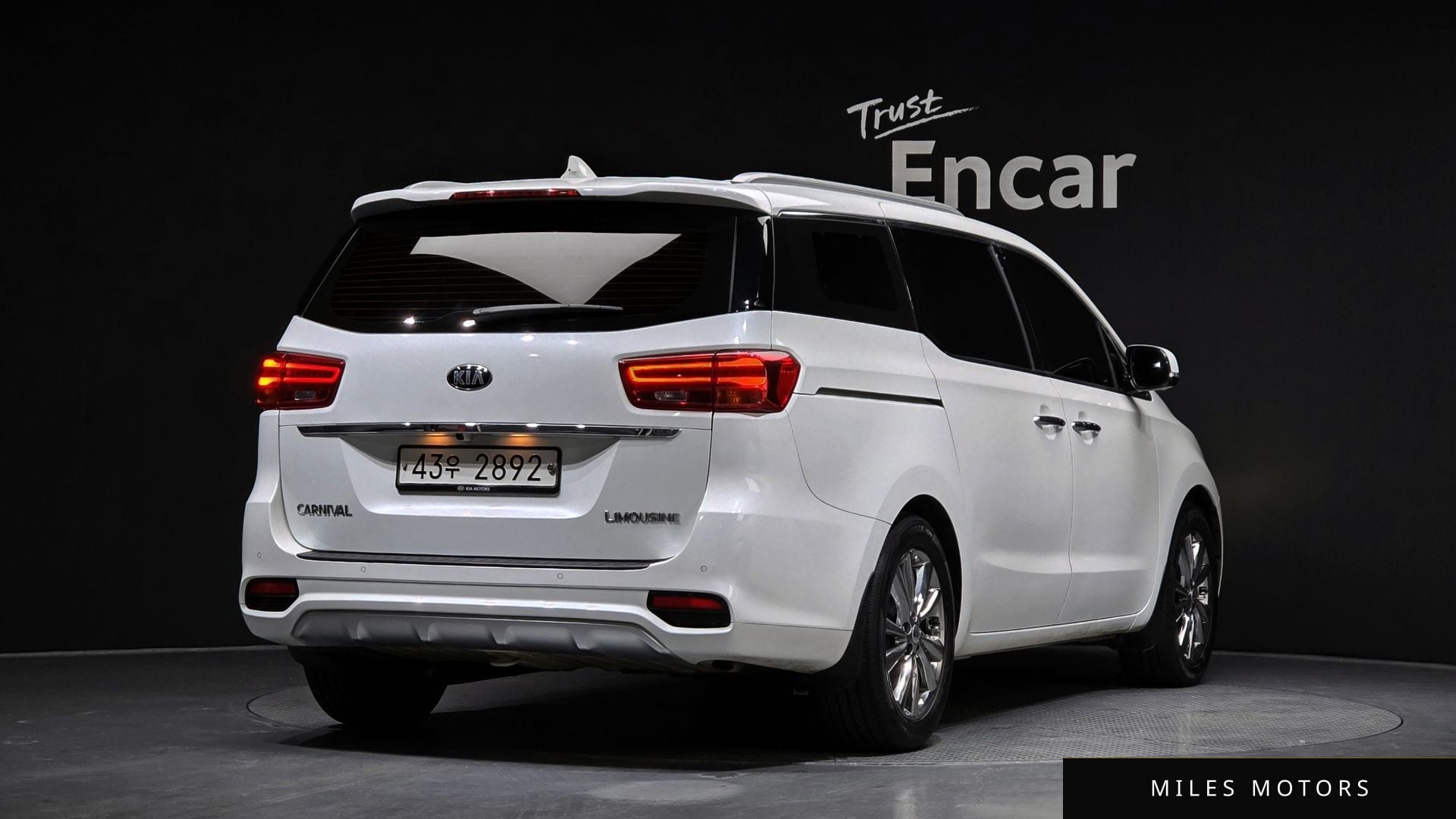 Kia Canival 2019 — миниатюра 2