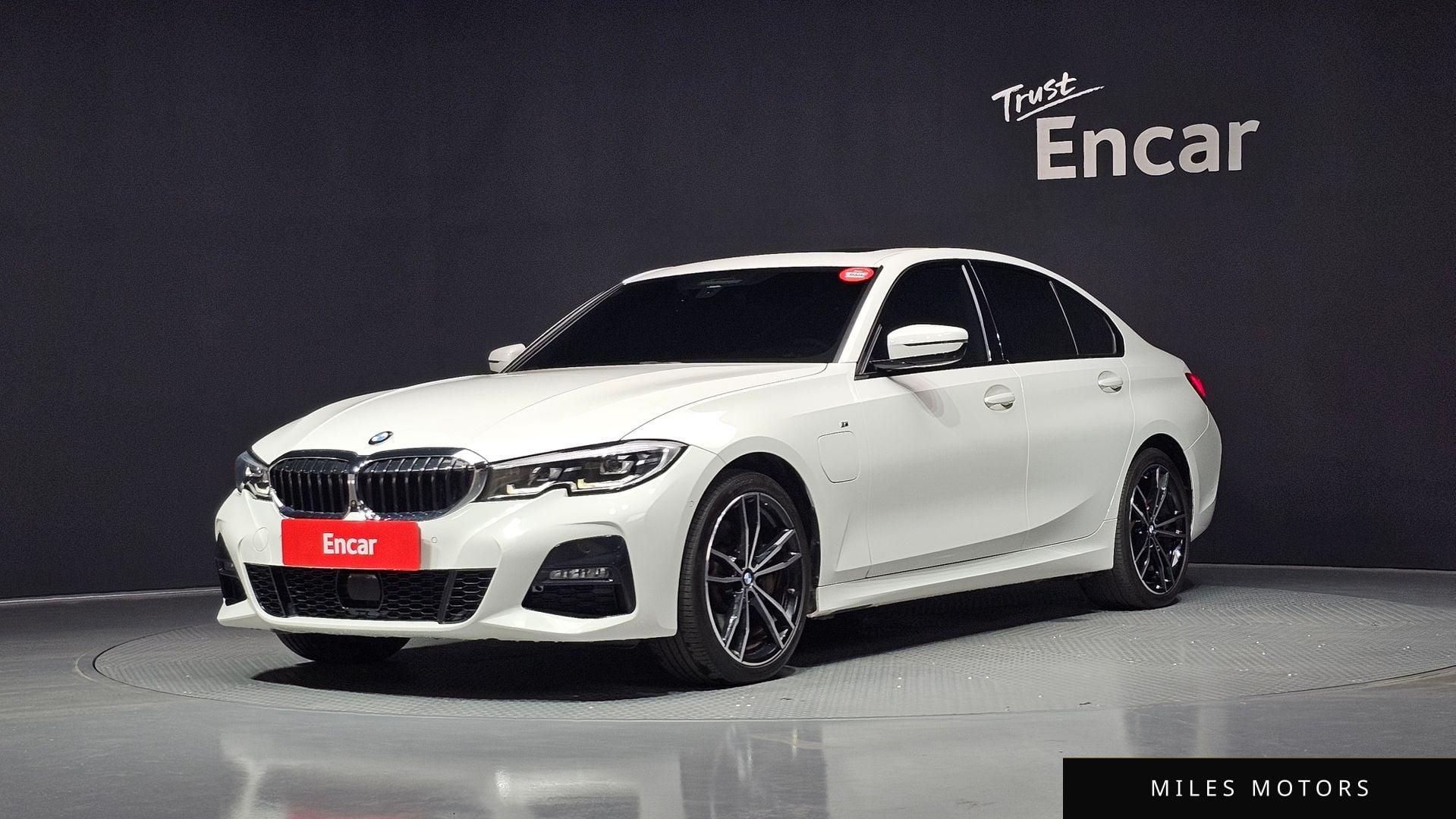 BMW 3 Series (G20) 2021 — фото 1 из 12