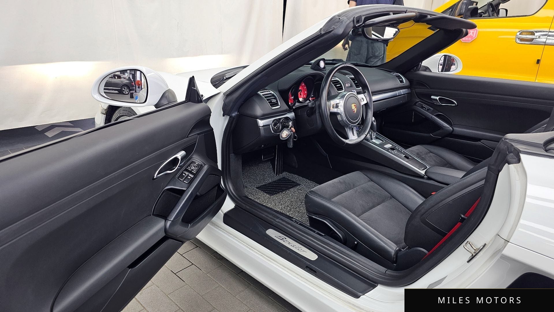 Porsche Boxster 2015 — миниатюра 10
