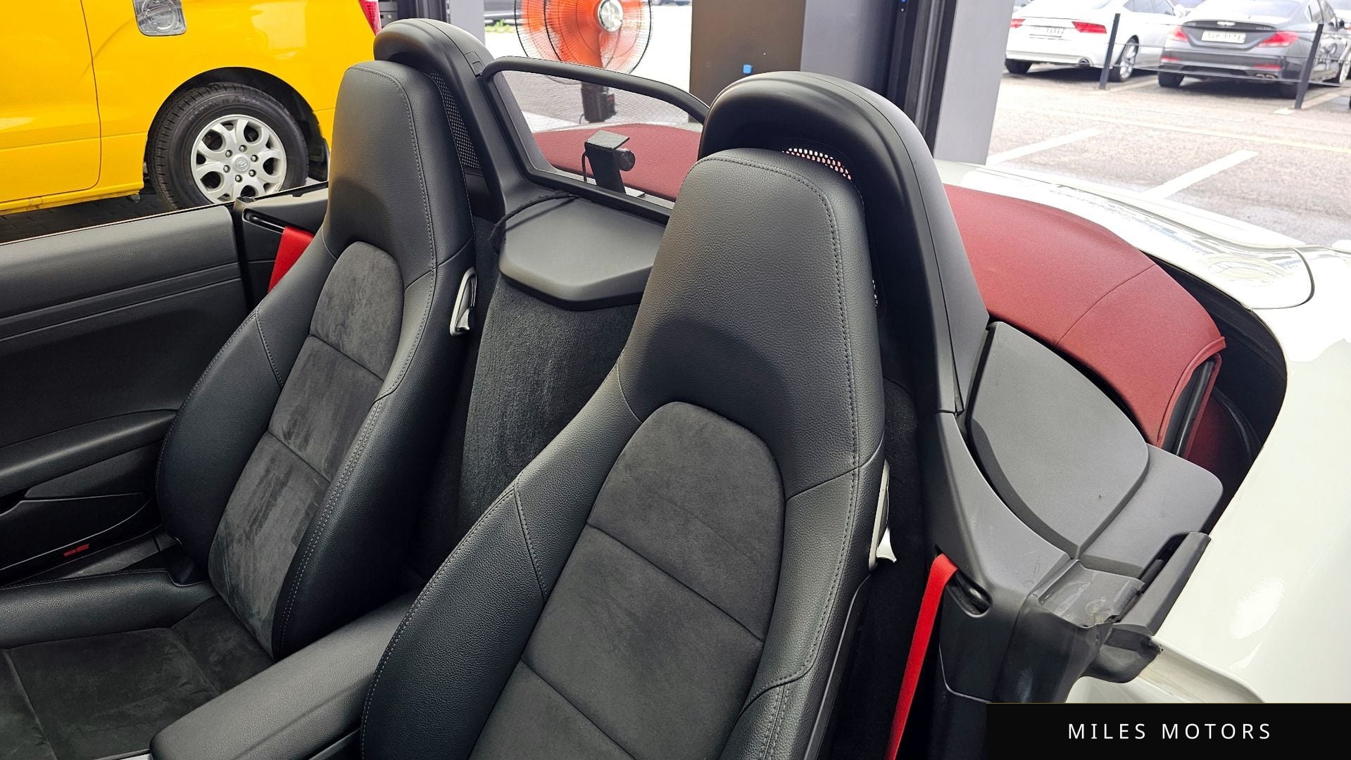 Porsche Boxster 2015 — миниатюра 12