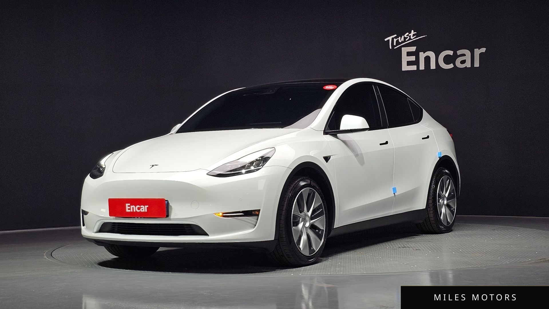 Tesla Model Y 2022 — фото 1 из 12