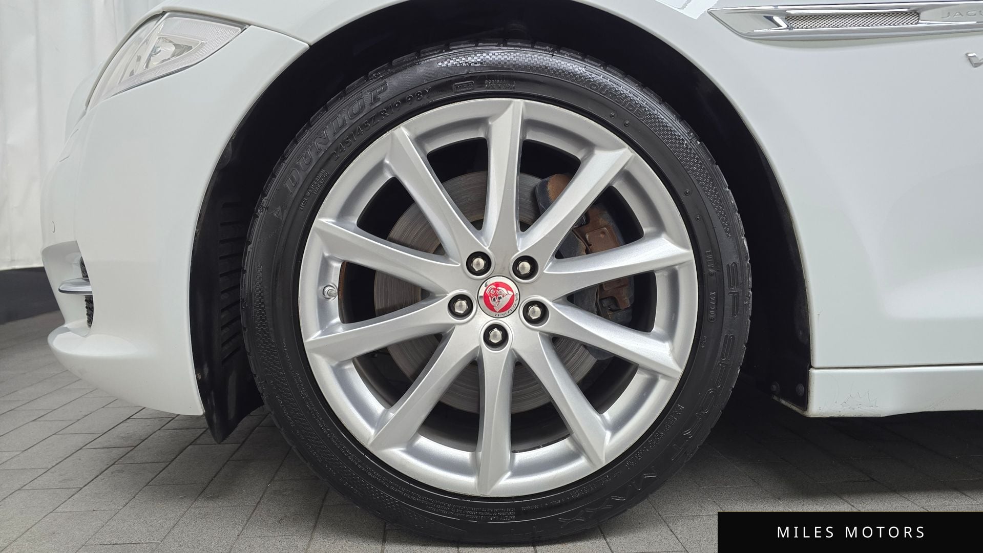 Jaguar All New XJ 2015 — миниатюра 5