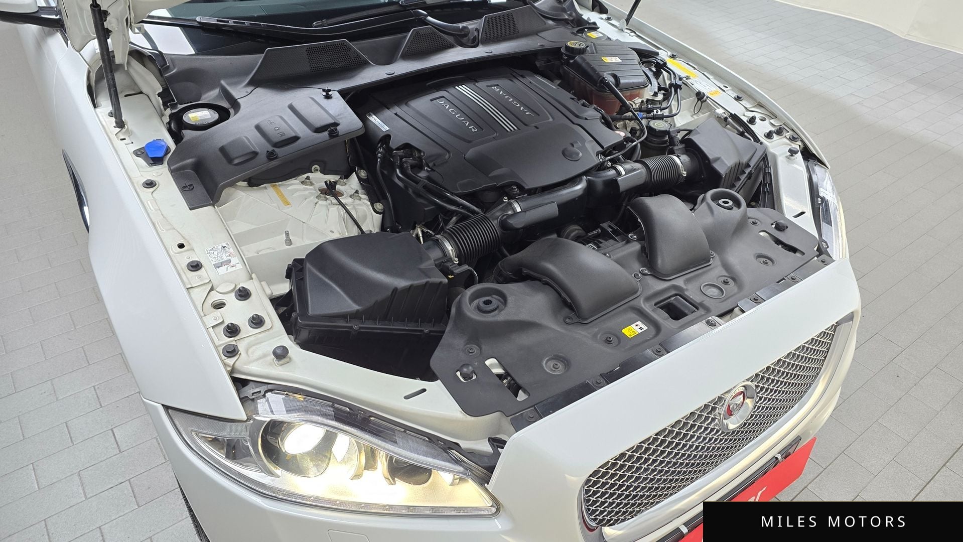 Jaguar All New XJ 2015 — миниатюра 6