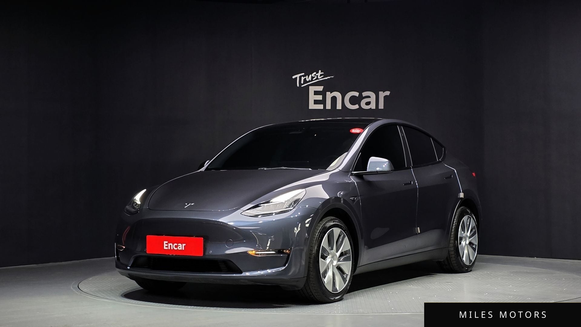 Tesla Model Y 2022 — фото 1 из 12