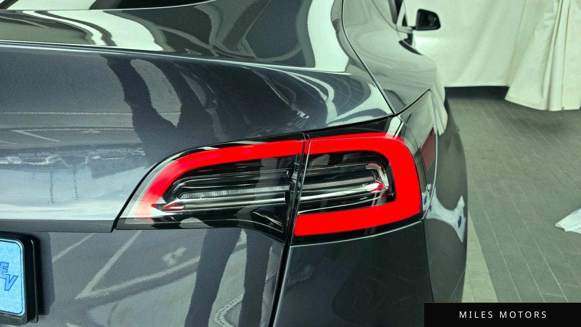 Tesla Model Y 2022 — миниатюра 9