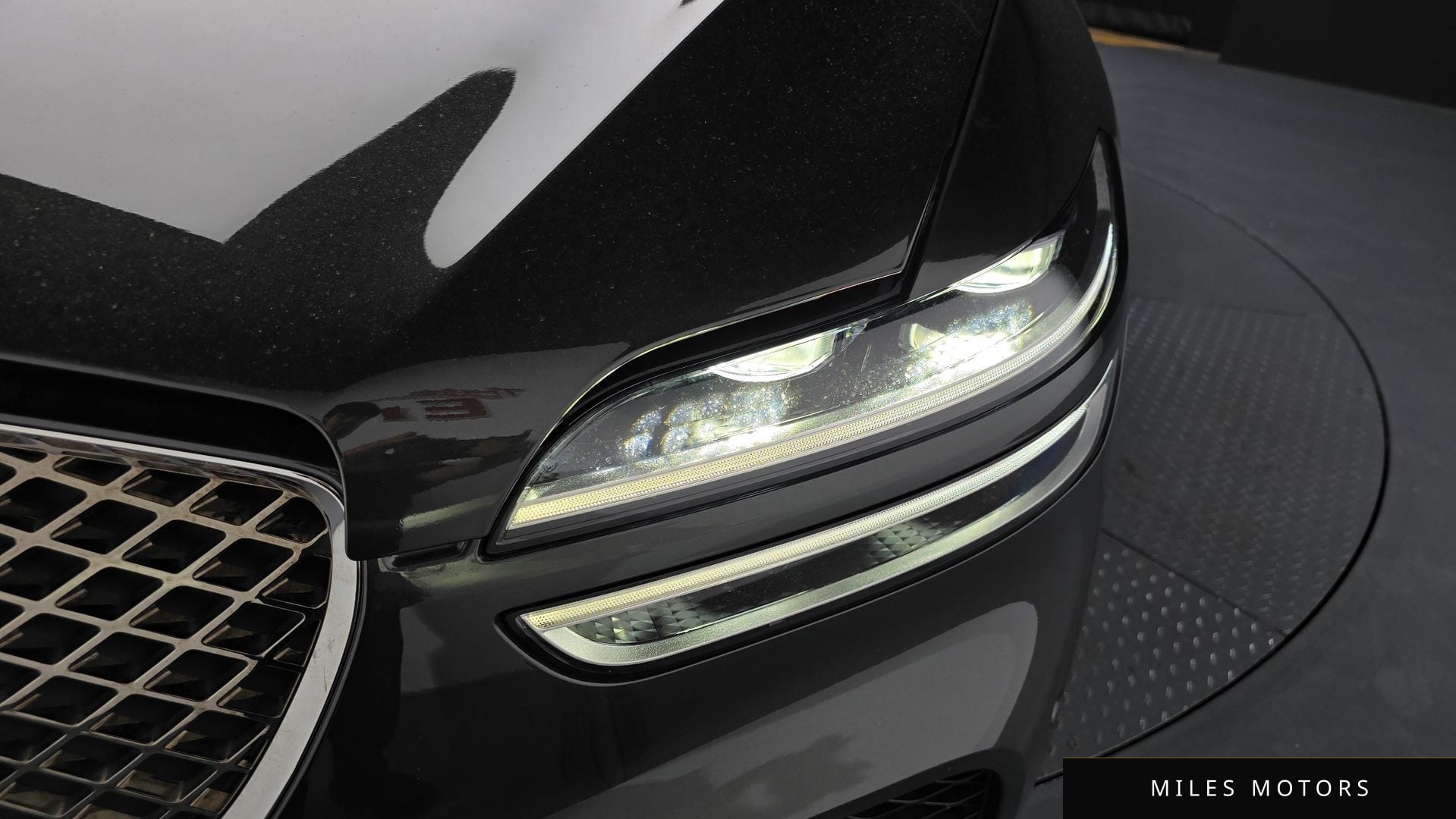 Genesis GV70 2024 — миниатюра 8