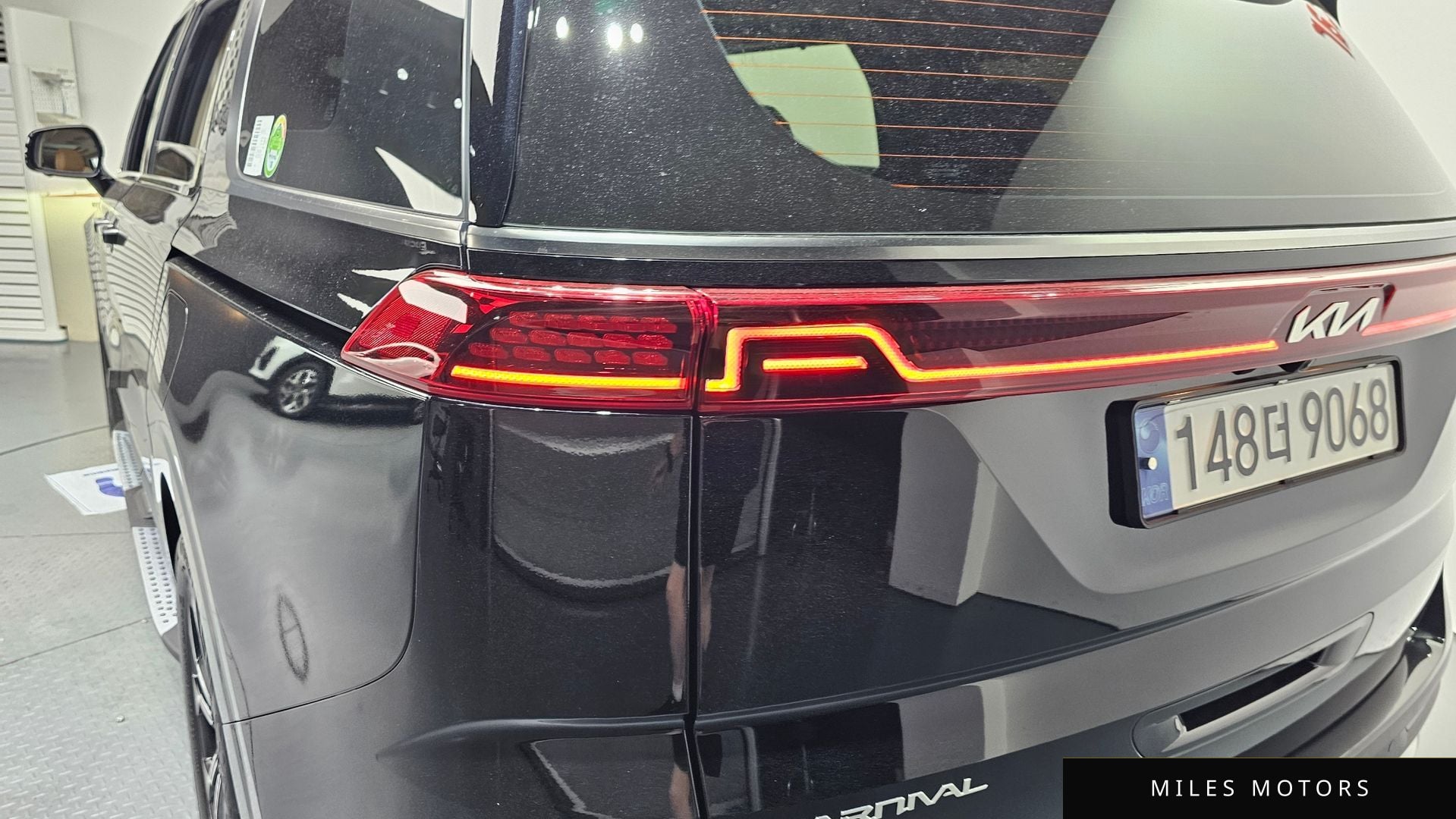 Kia Carnival 2023 — миниатюра 8