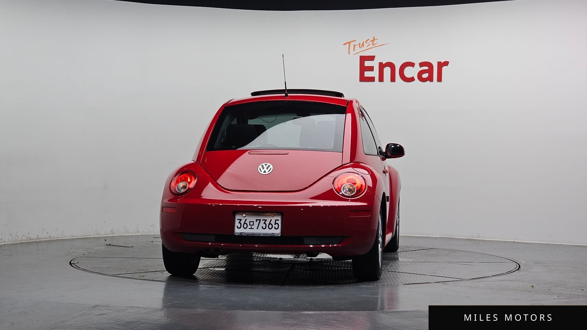 Volkswagen Beetle 2011 — миниатюра 4