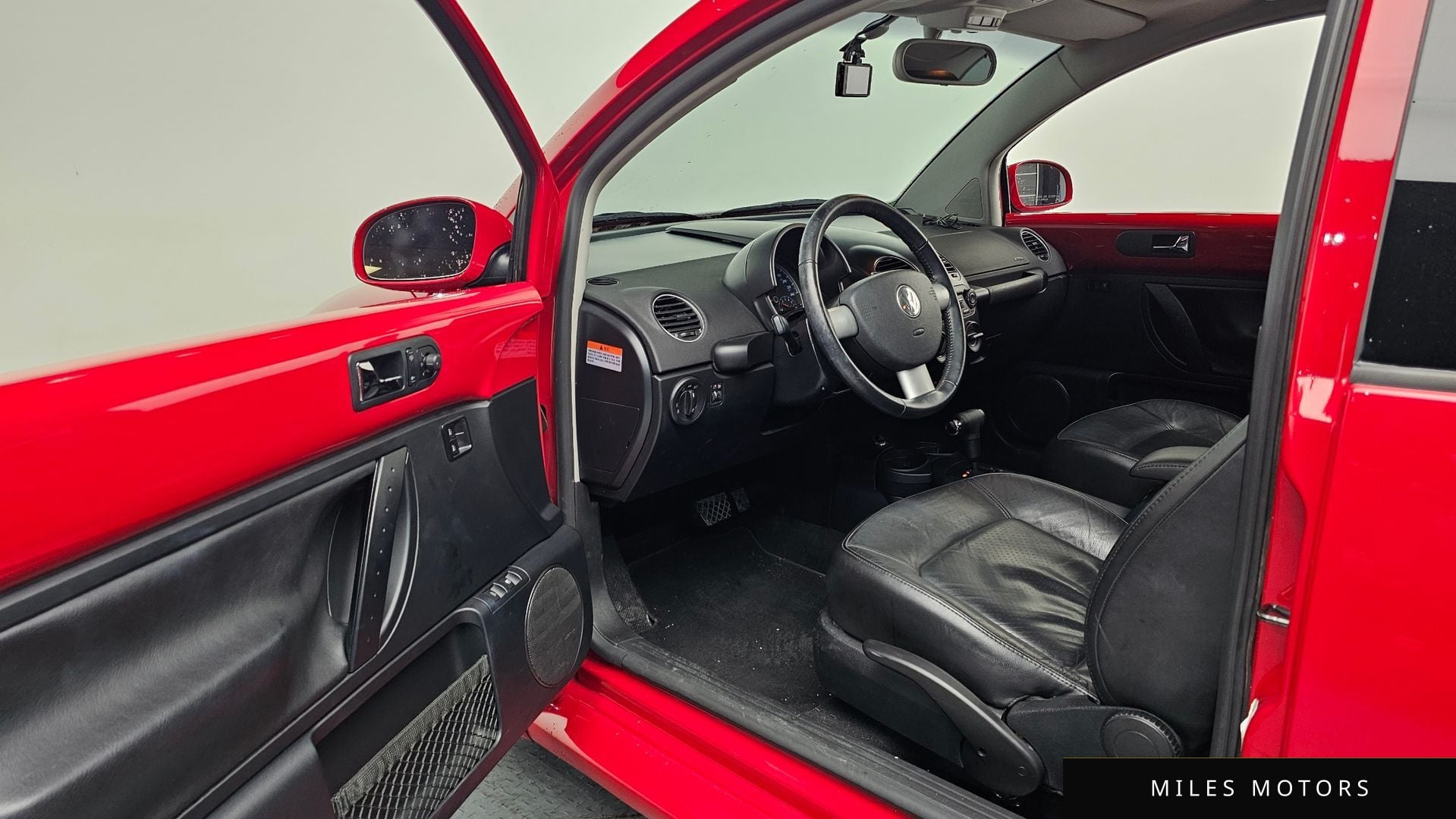 Volkswagen Beetle 2011 — миниатюра 10
