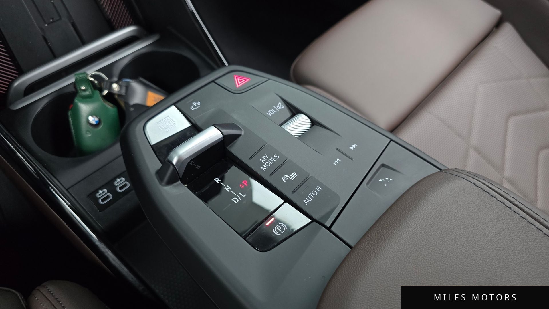 BMW 2-Series 2025 — миниатюра 12