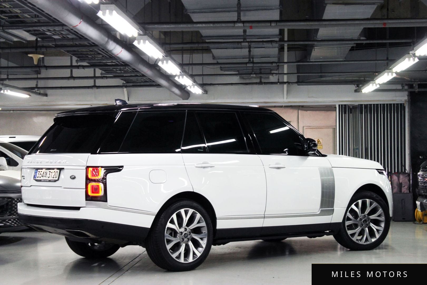 Land Rover Range Rover 2020 — миниатюра 6