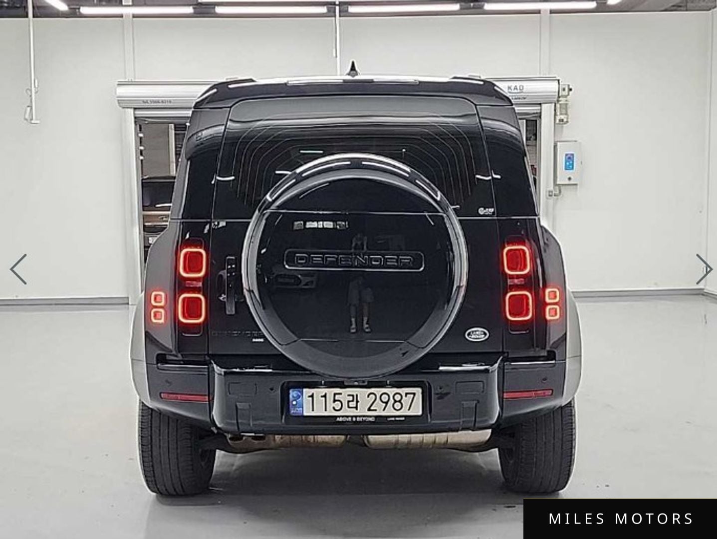 Land Rover Defender 2023 — миниатюра 3
