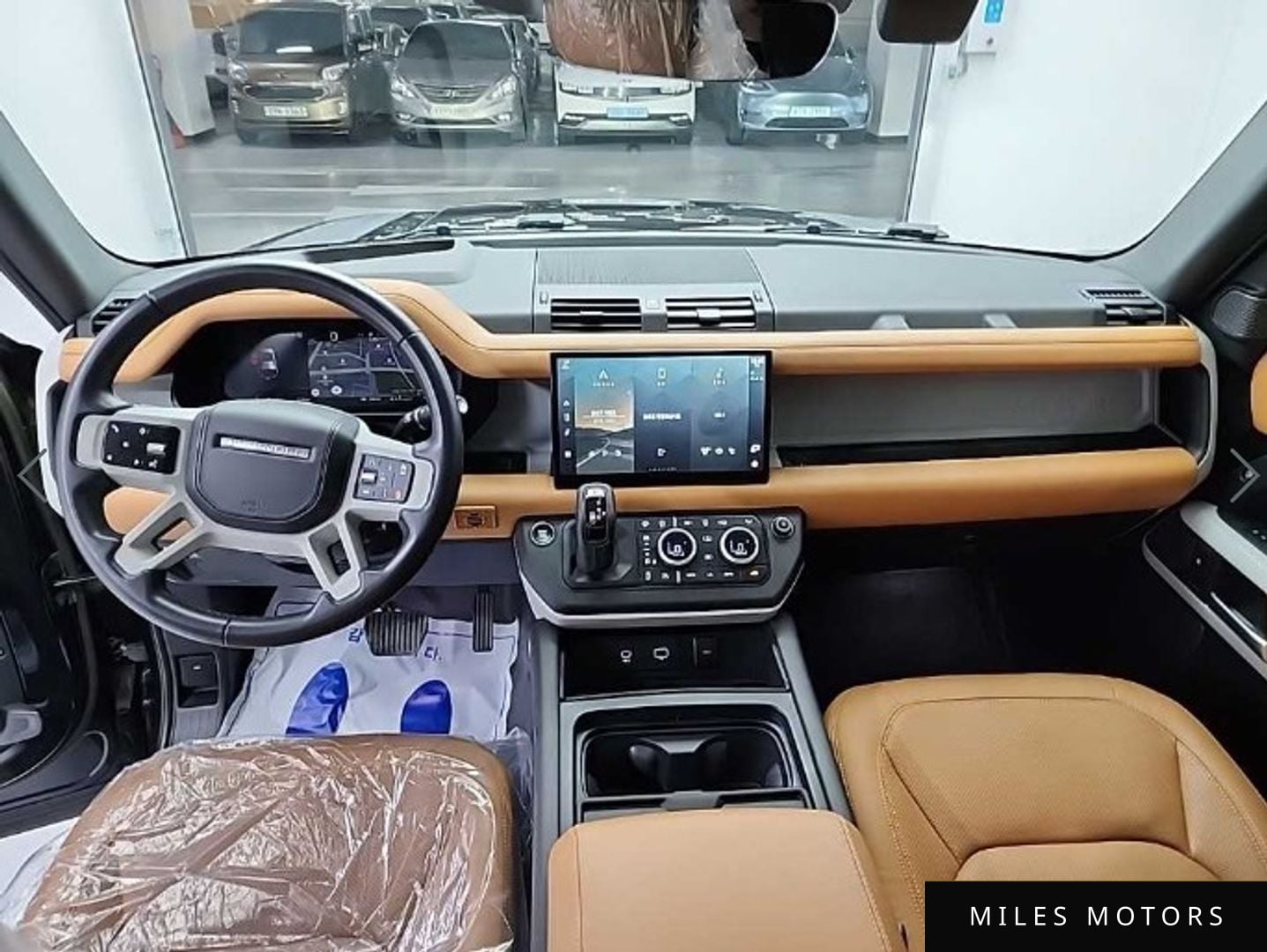 Land Rover Defender 2023 — миниатюра 7
