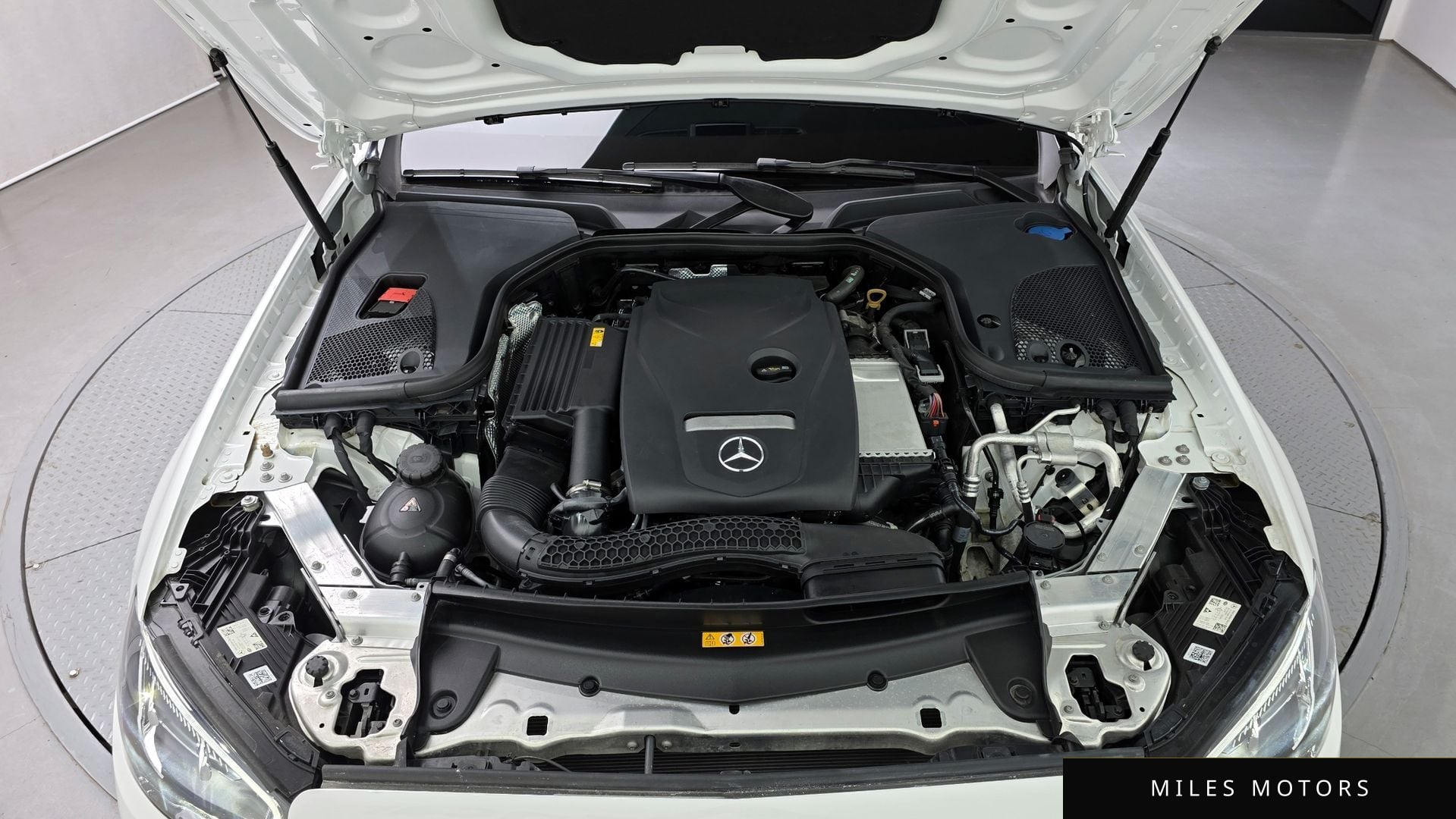 Mercedes-Benz E-Class W213 2023 — миниатюра 6