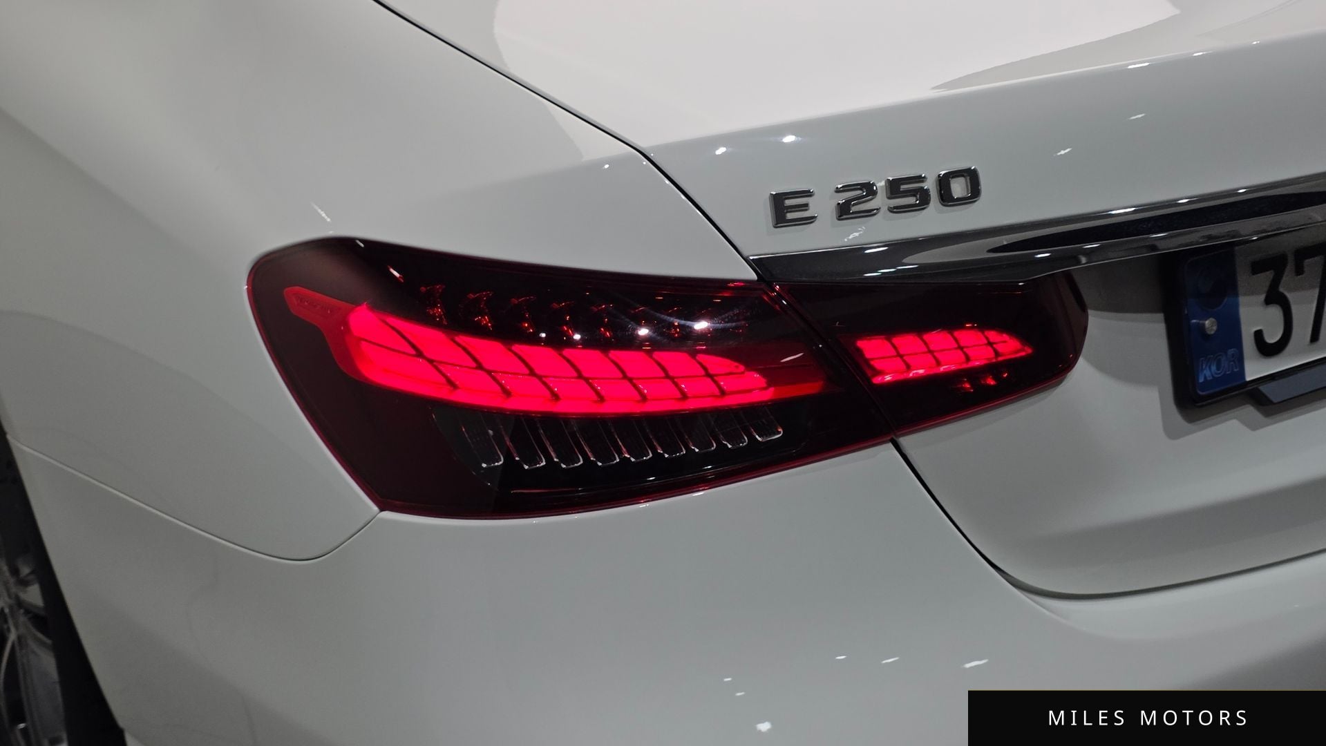 Mercedes-Benz E-Class W213 2023 — миниатюра 9