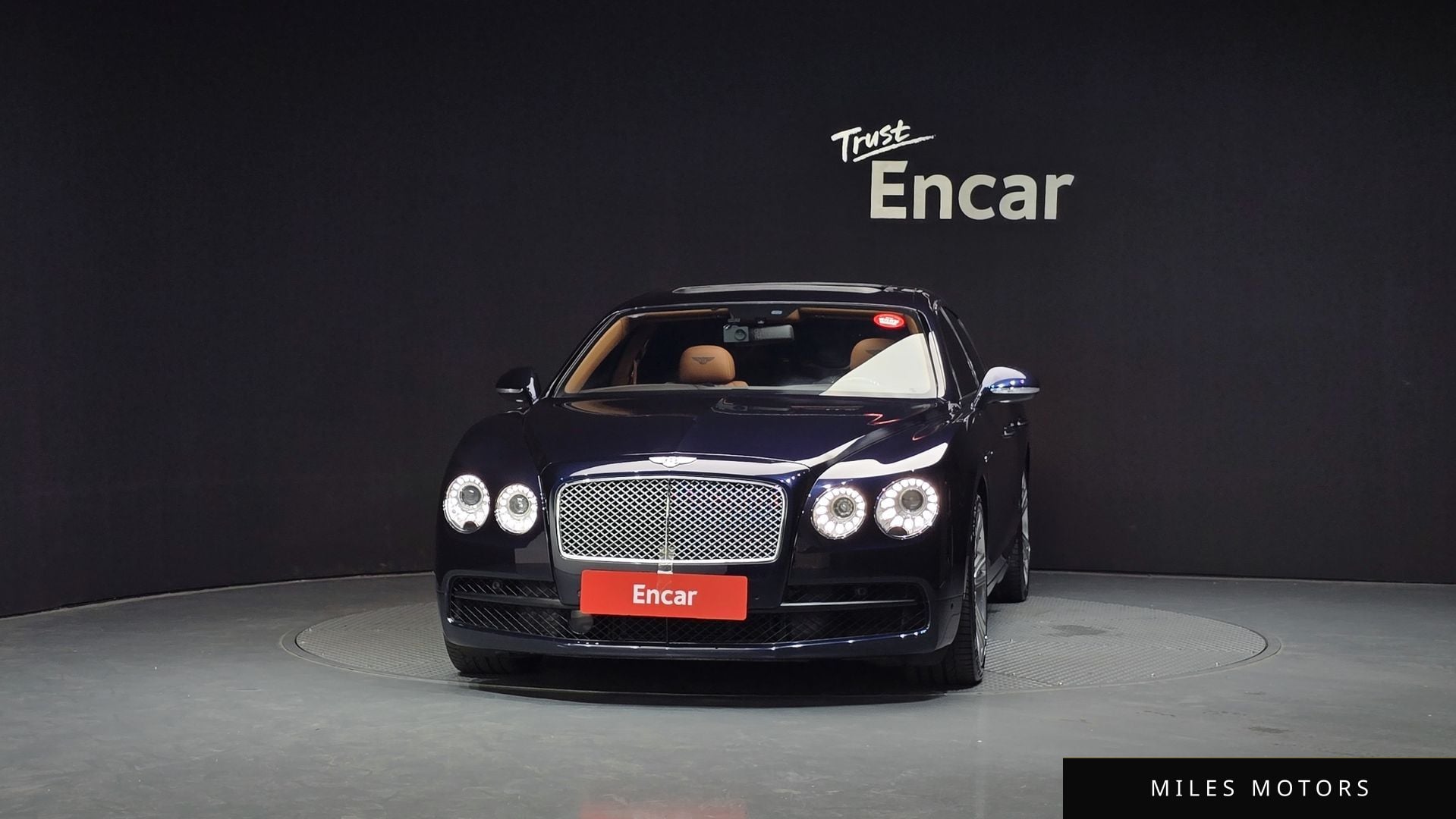 Bentley Flying Spur 2017 — миниатюра 3