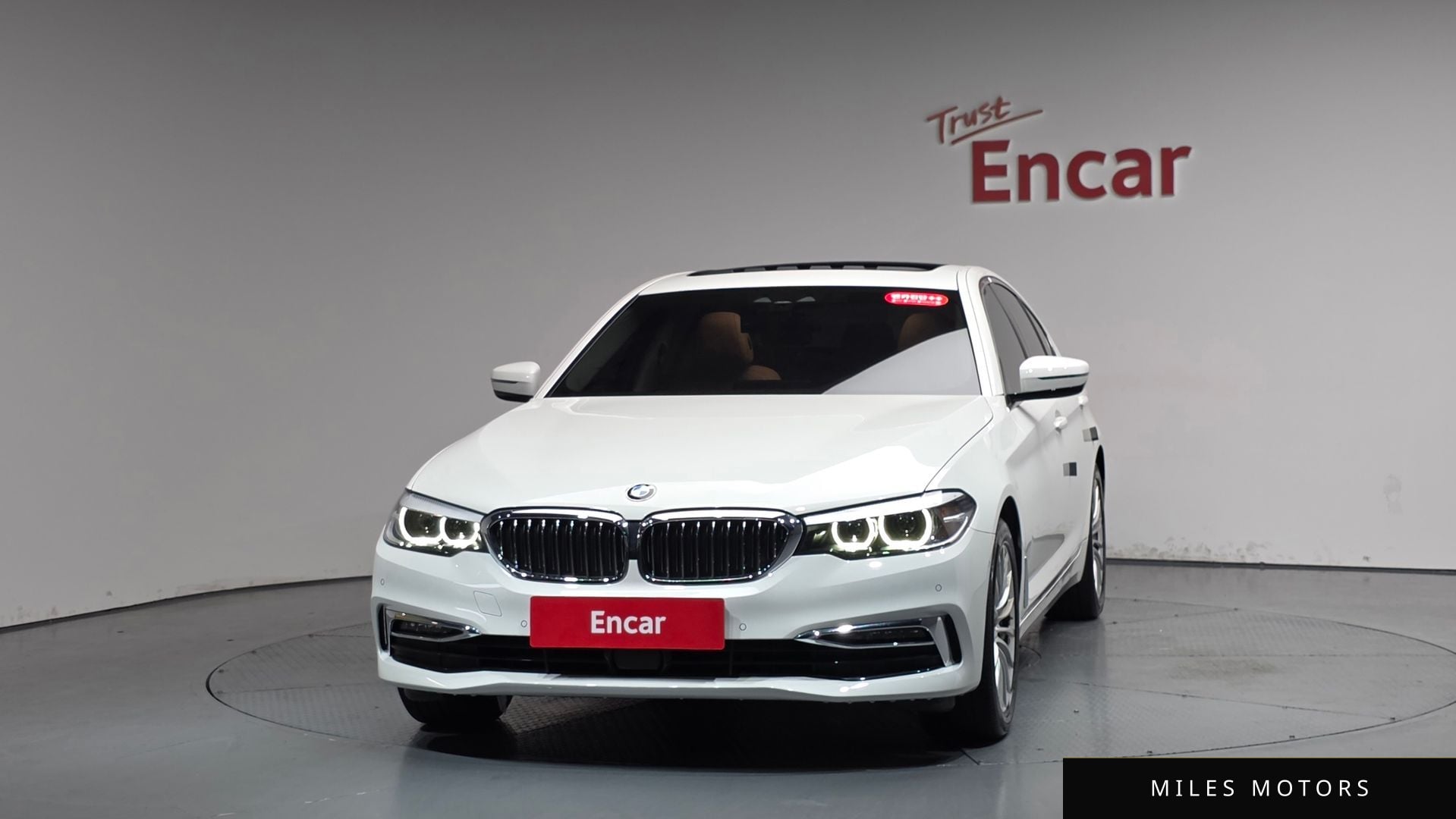 BMW 5 Series (G30) 2020 — миниатюра 2