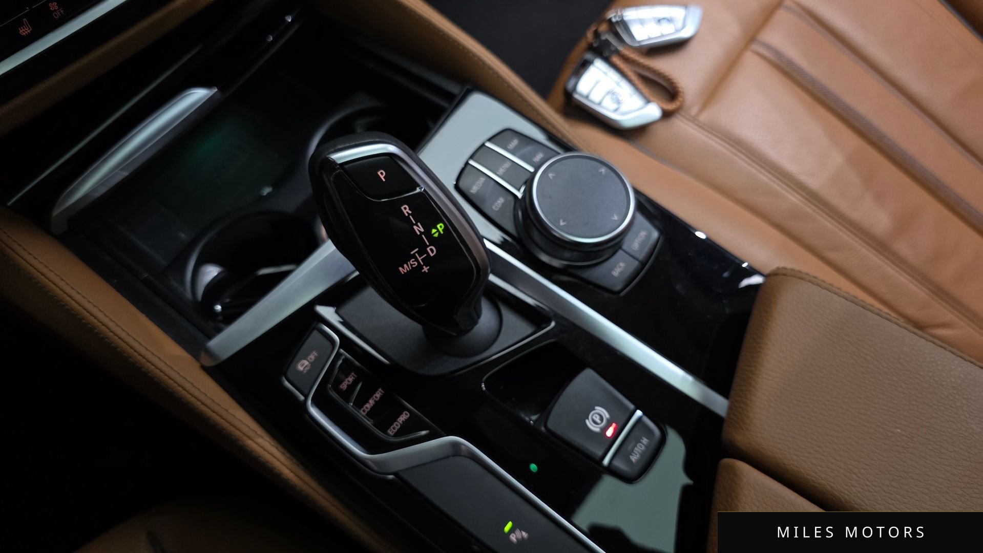 BMW 5 Series (G30) 2020 — миниатюра 11